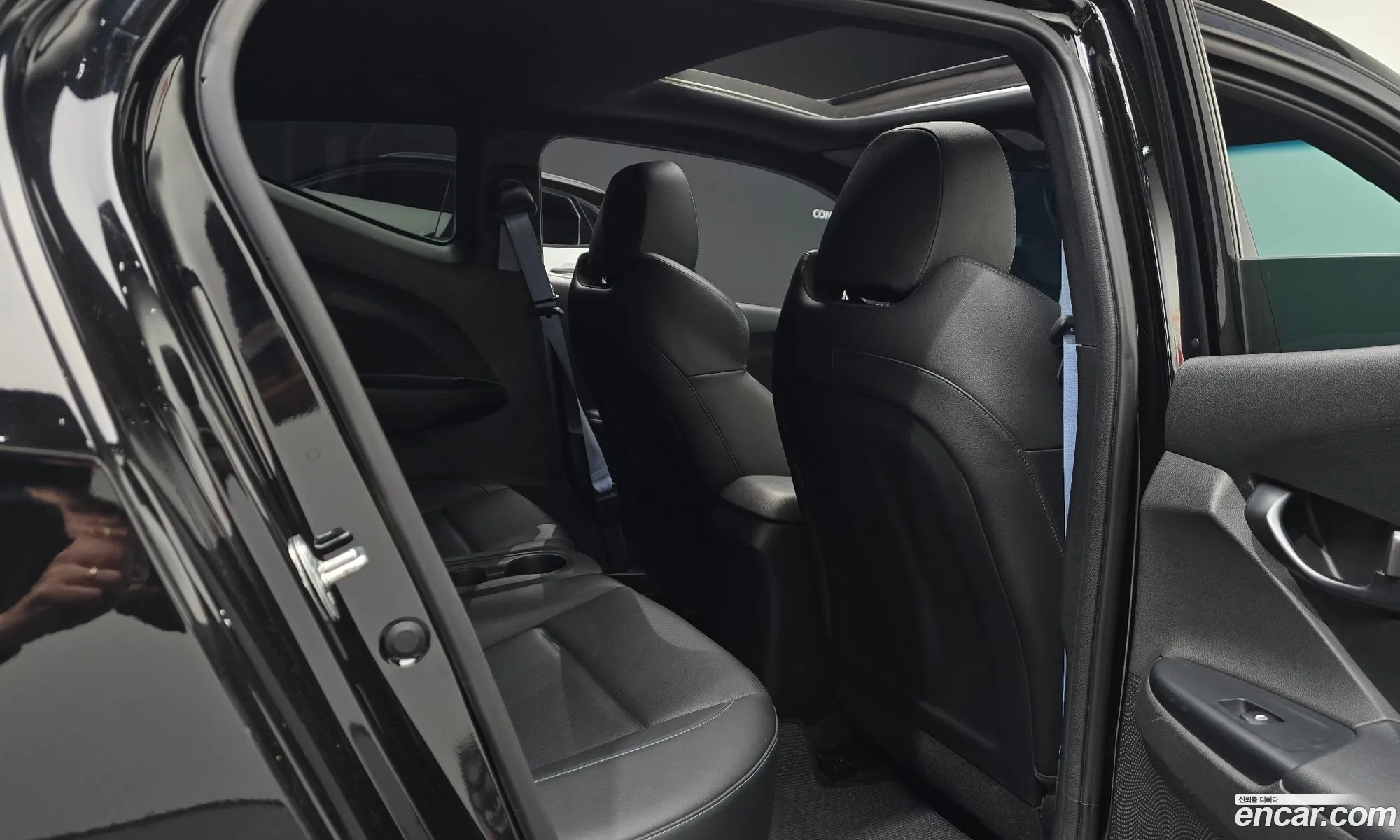 Hyundai Veloster 2019 — 17