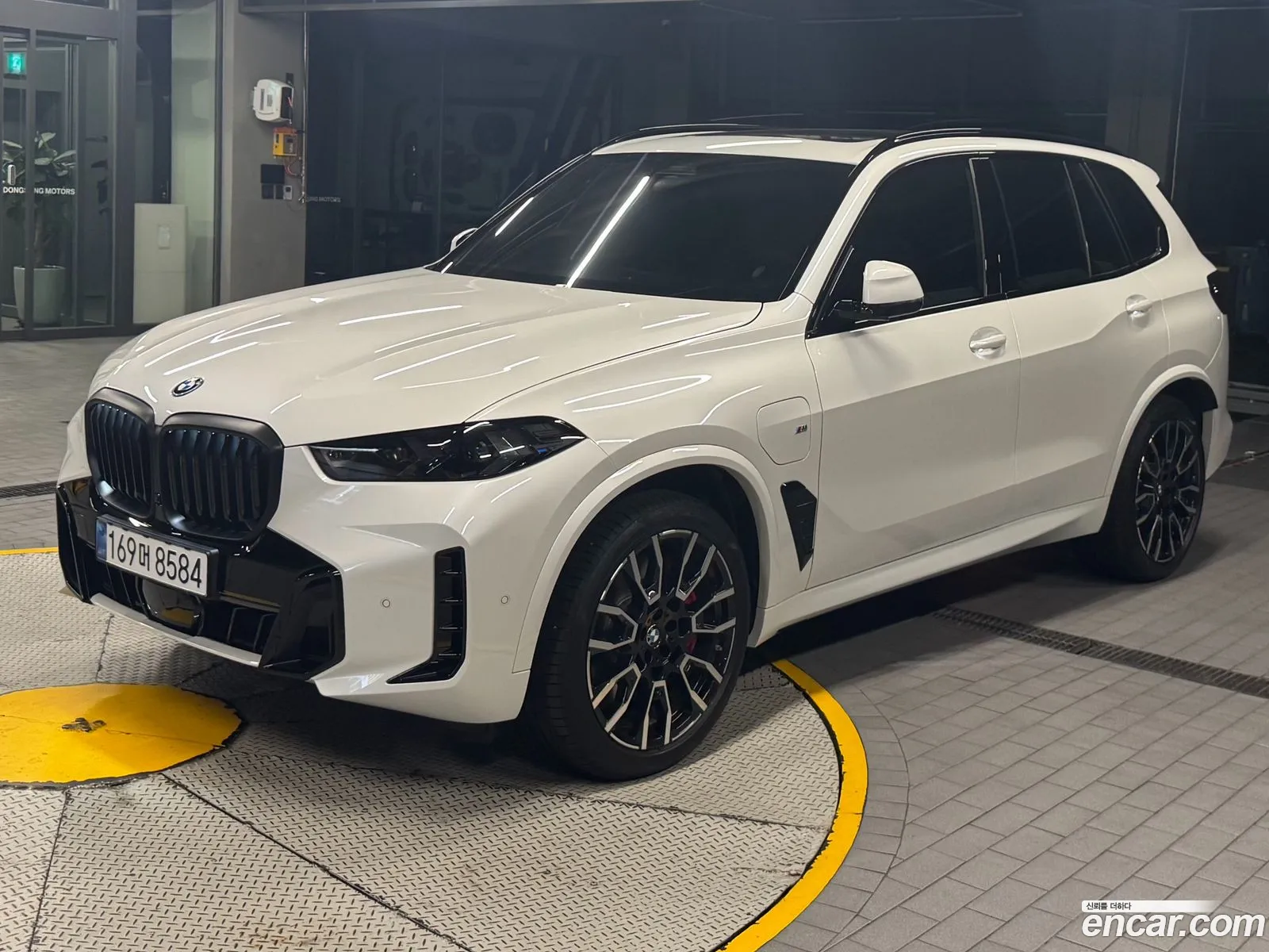 BMW X5 2025 — 7