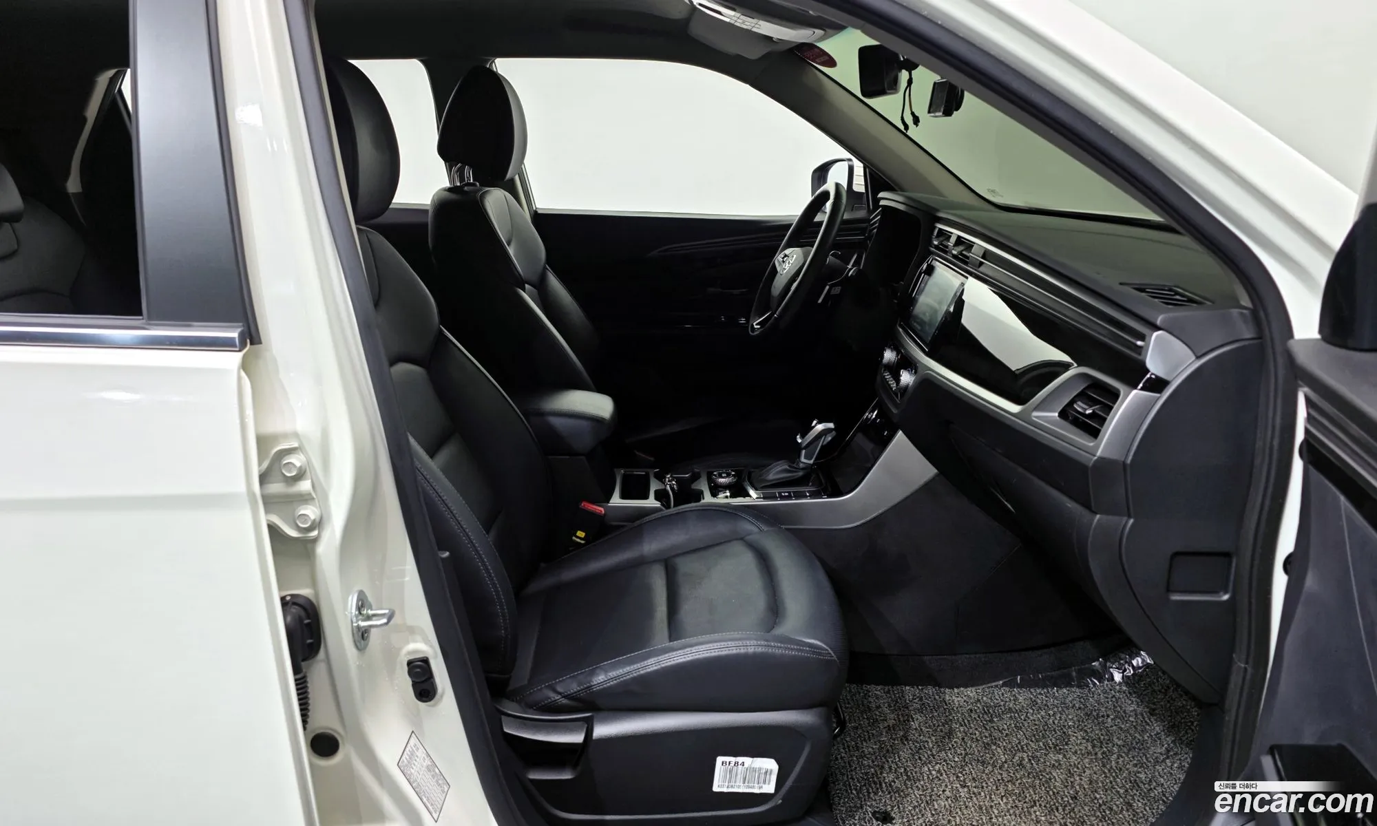 KG Mobility (SsangYong) Beautiful Korando 2021 — 8
