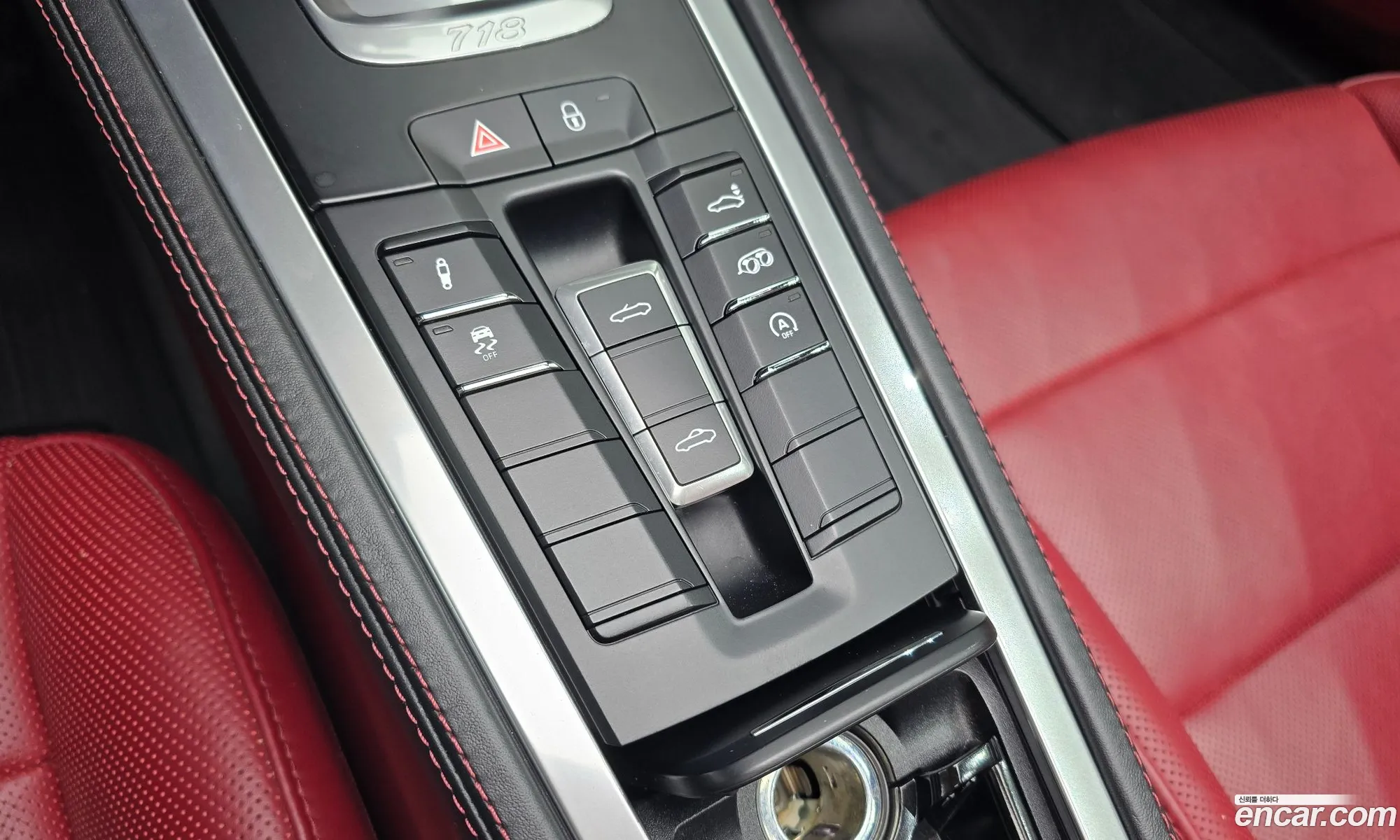 Porsche 718 Boxster 2018 WP0CB2985JS228447 — 4