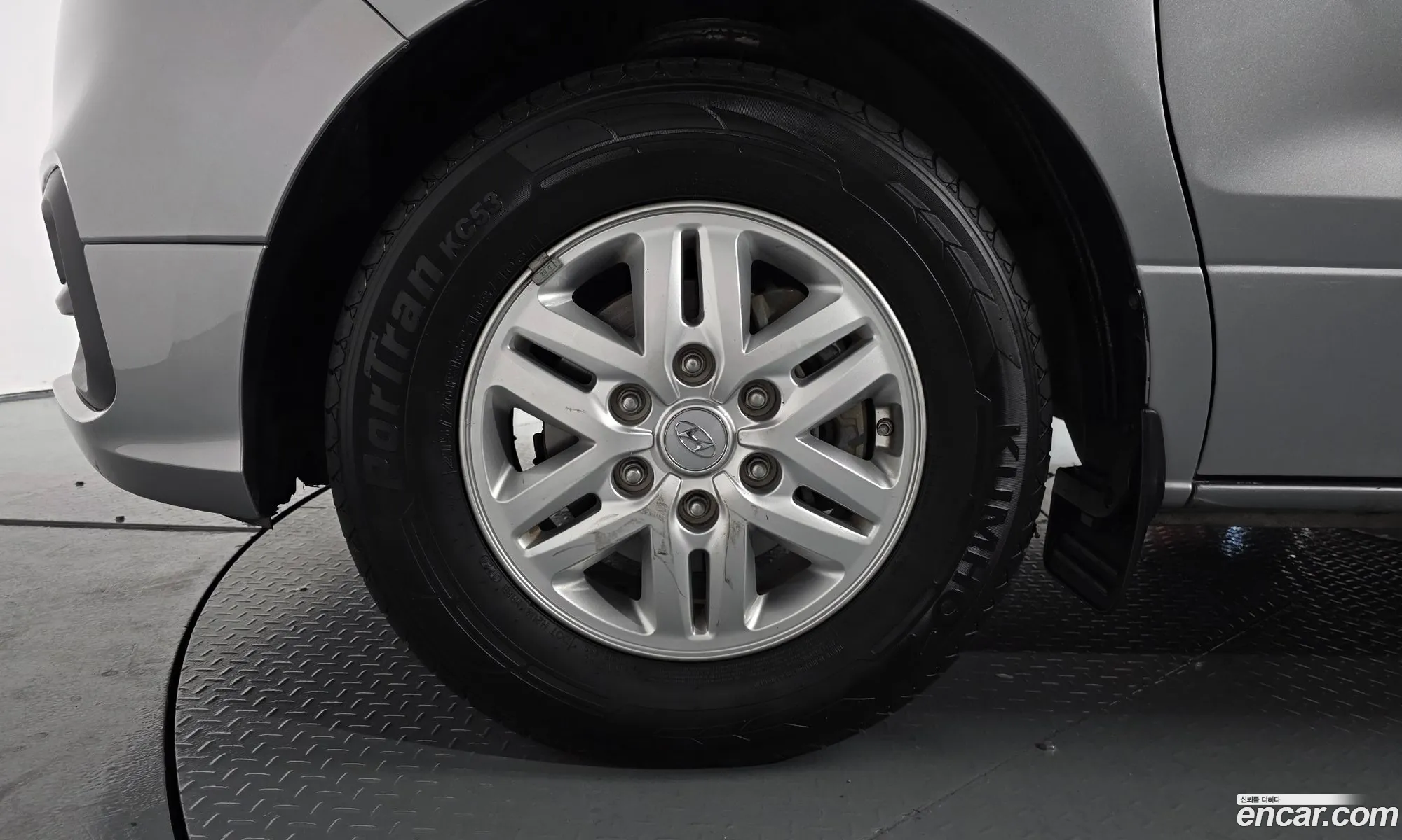 Hyundai Grand Starex 2018 — 9