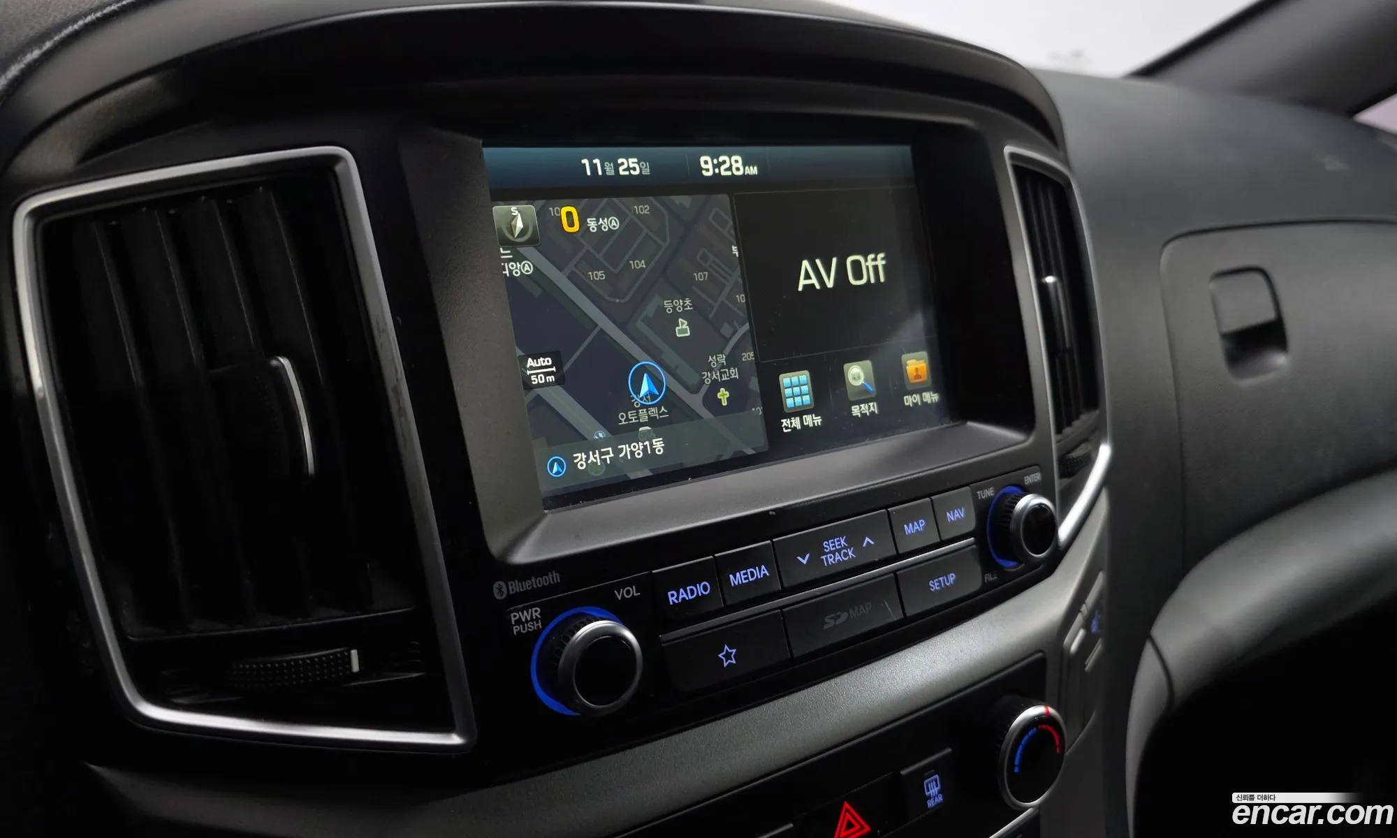 Hyundai Grand Starex 2018 — 13