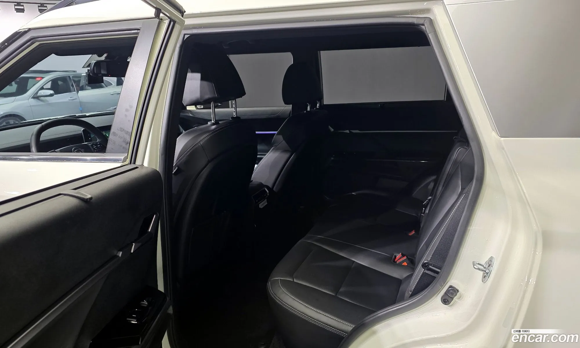 KG Mobility (SsangYong) Torres 2022 — 11