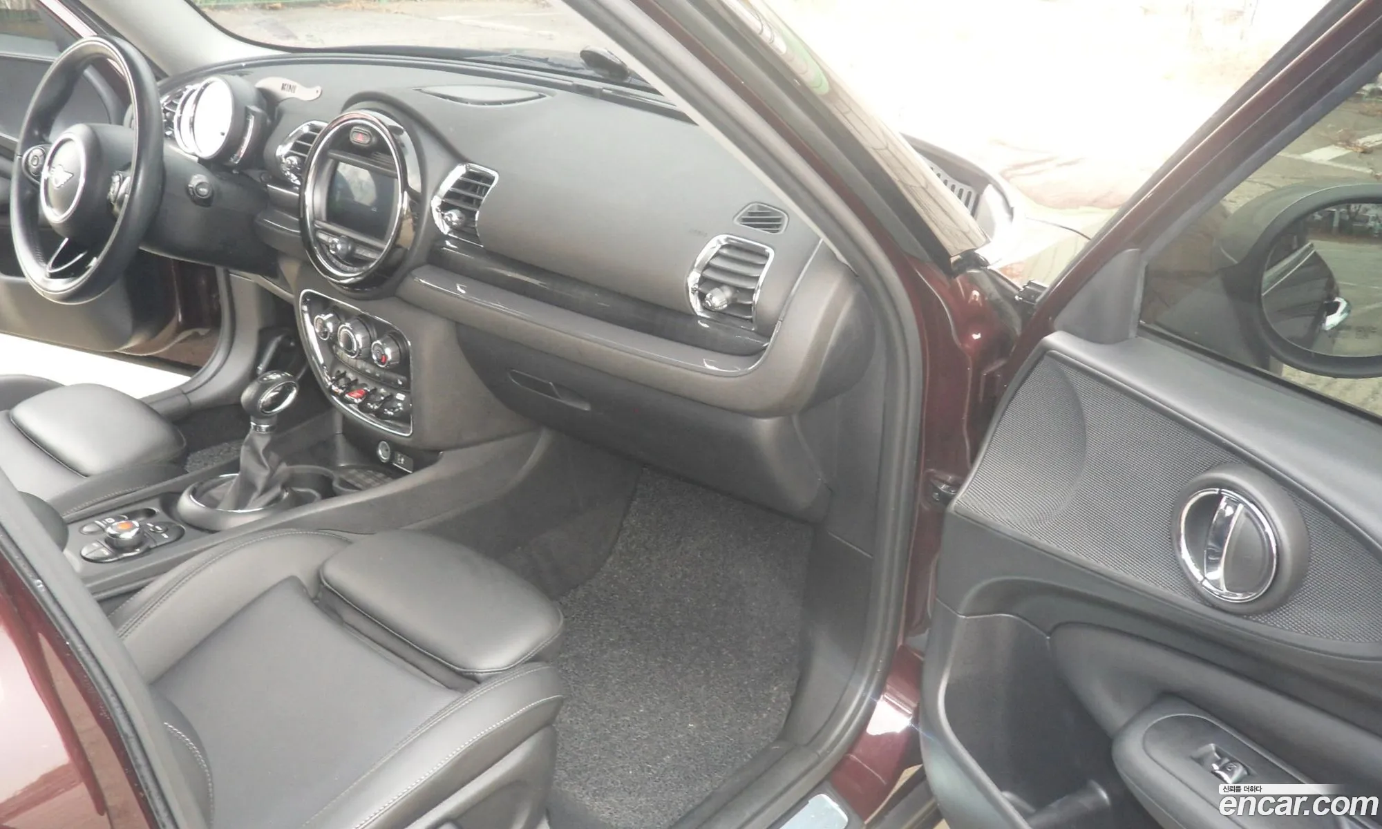 Mini Cooper Clubman 2019 — 18