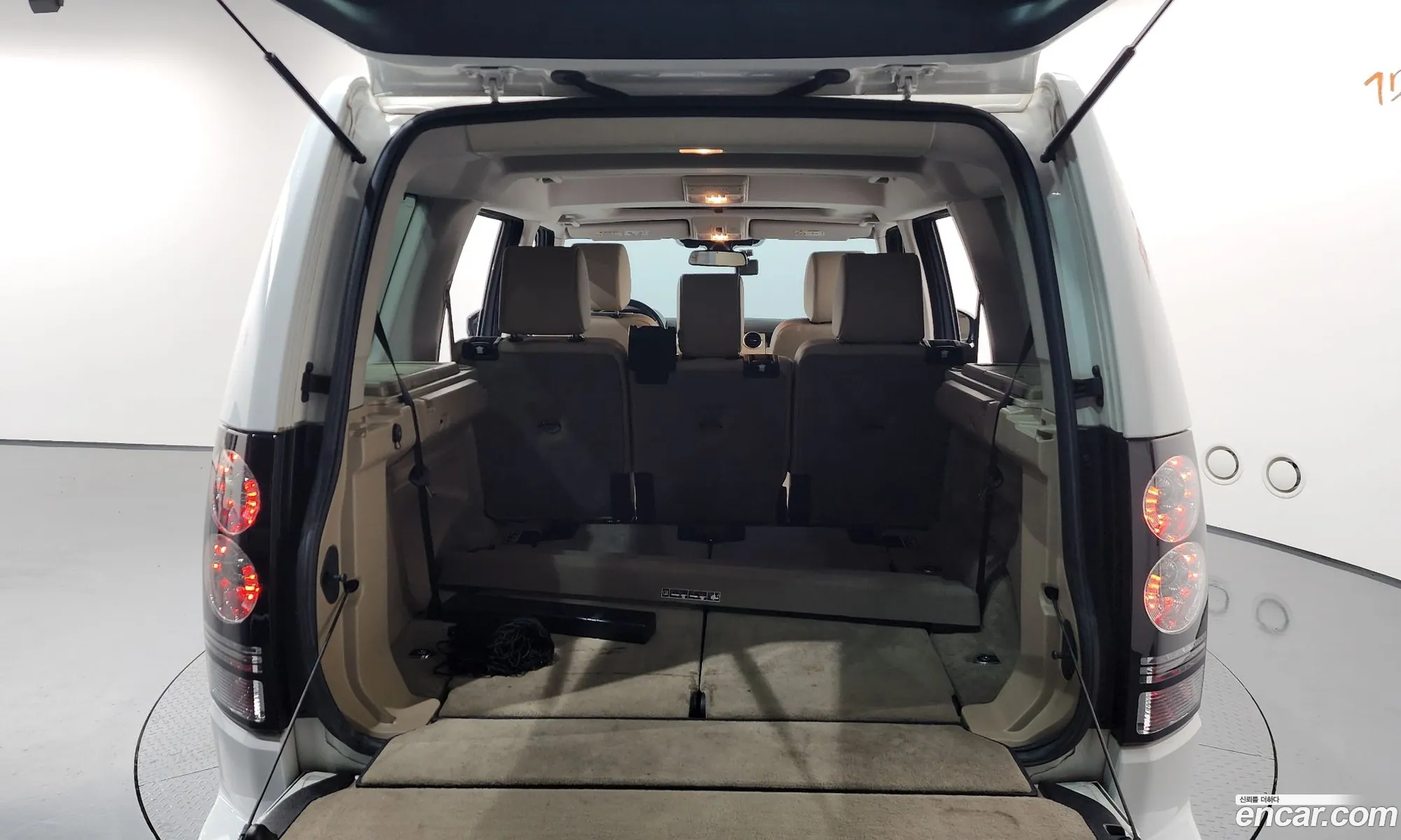 Land Rover Discovery 4 2016 — 19