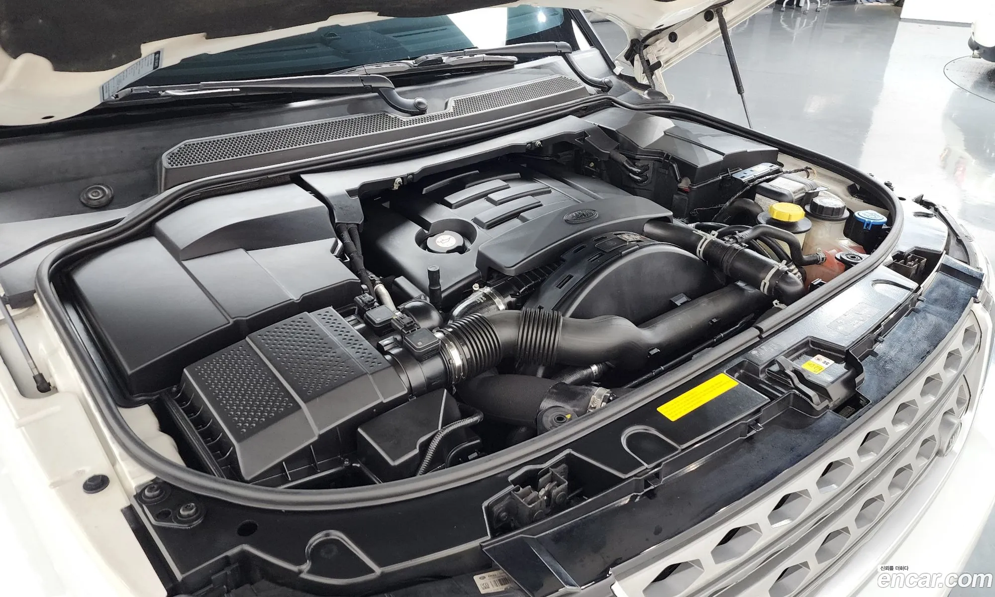 Land Rover Discovery 4 2016 — 13