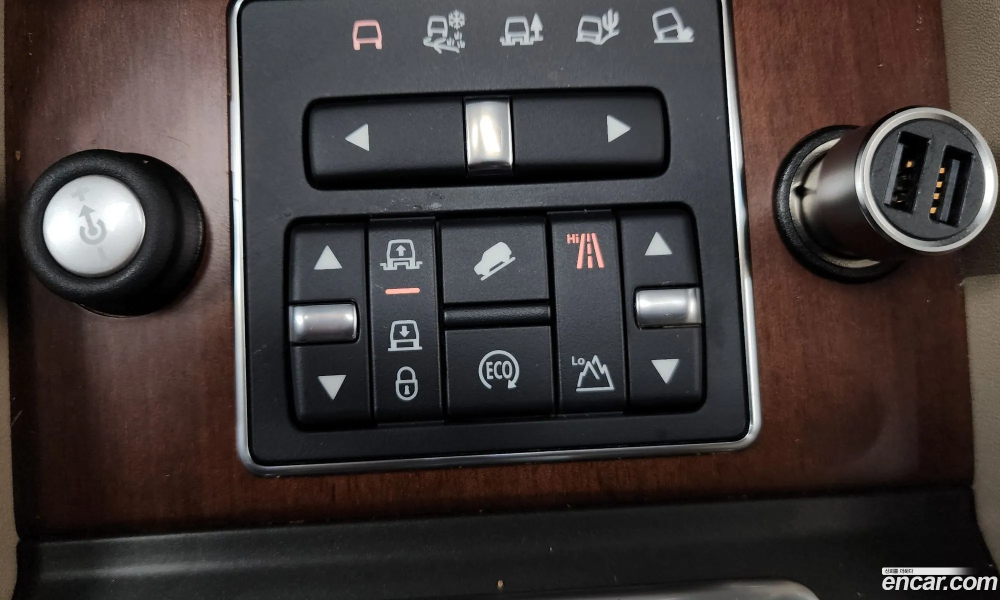 Land Rover Discovery 4 2016 — 2
