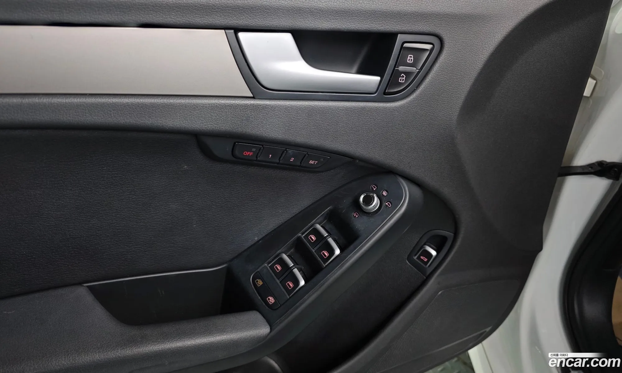 Audi A4 2015 WAUZZZ8K8FA048241 — 12
