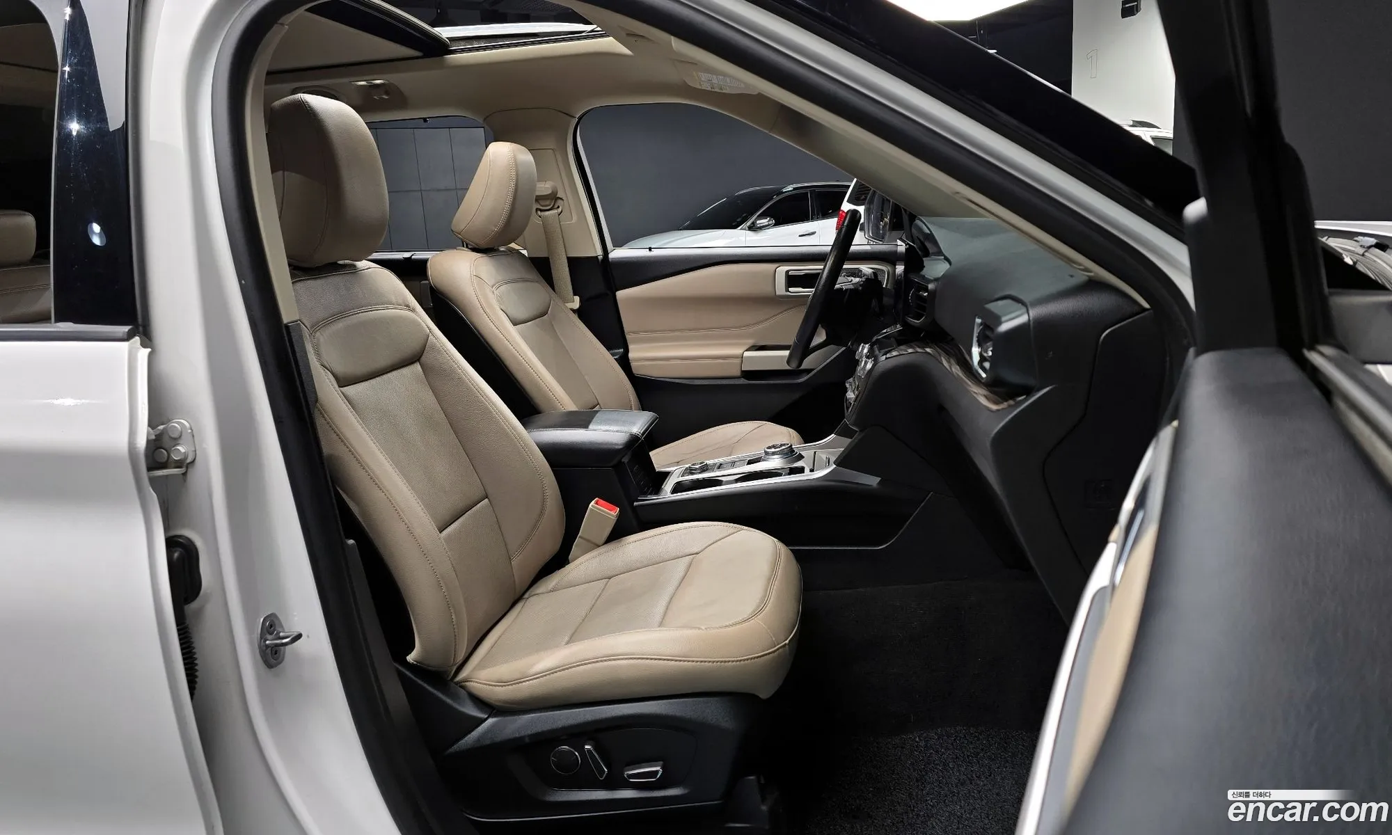 Ford Explorer 6th Gen