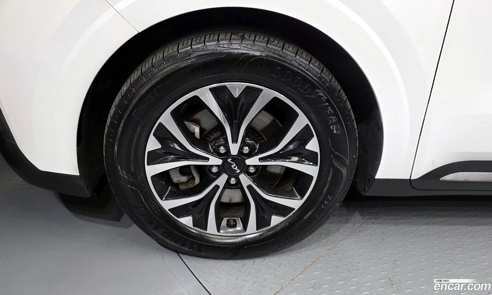 Kia Carnival 2022 — 18
