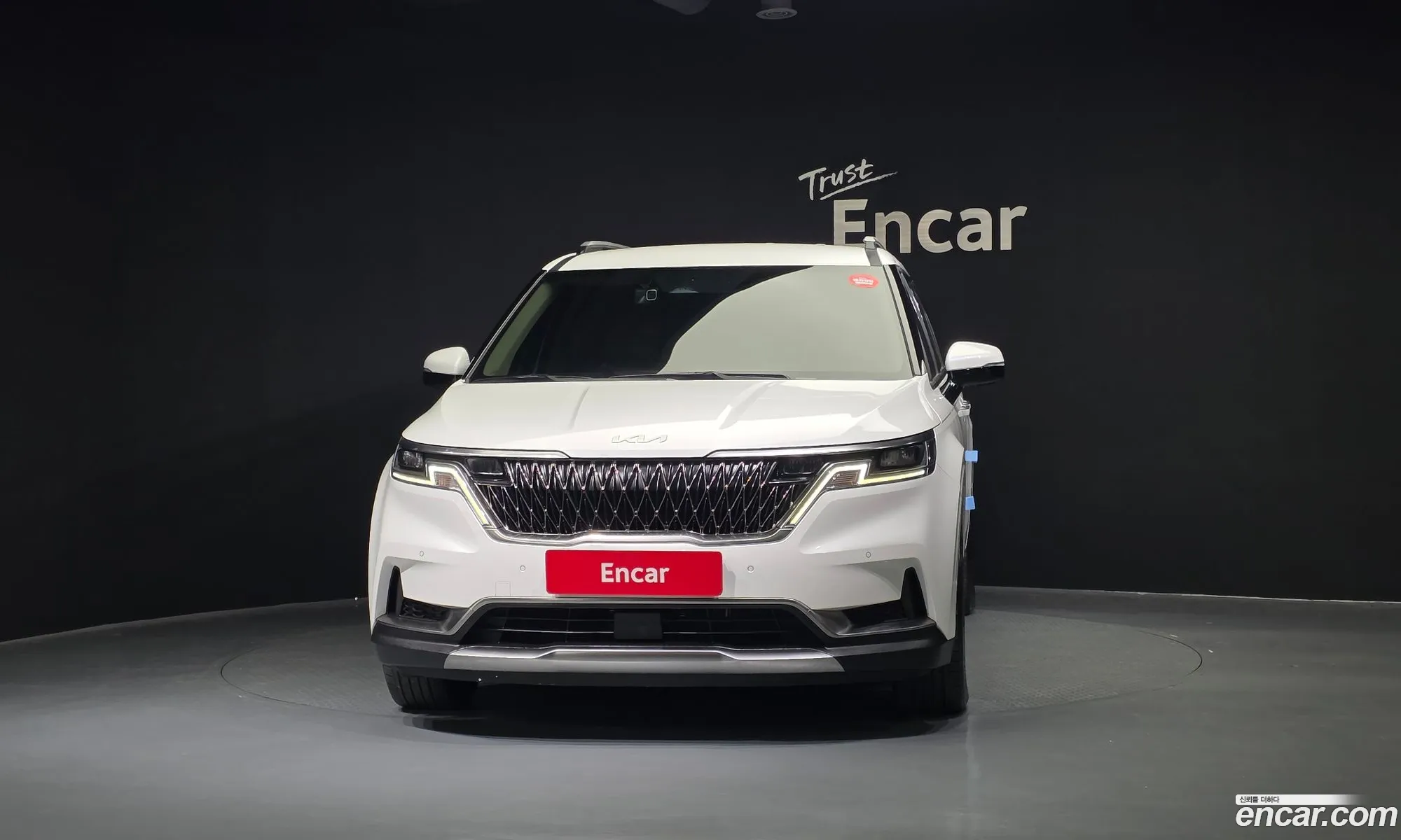 Kia Carnival 2022 — 7