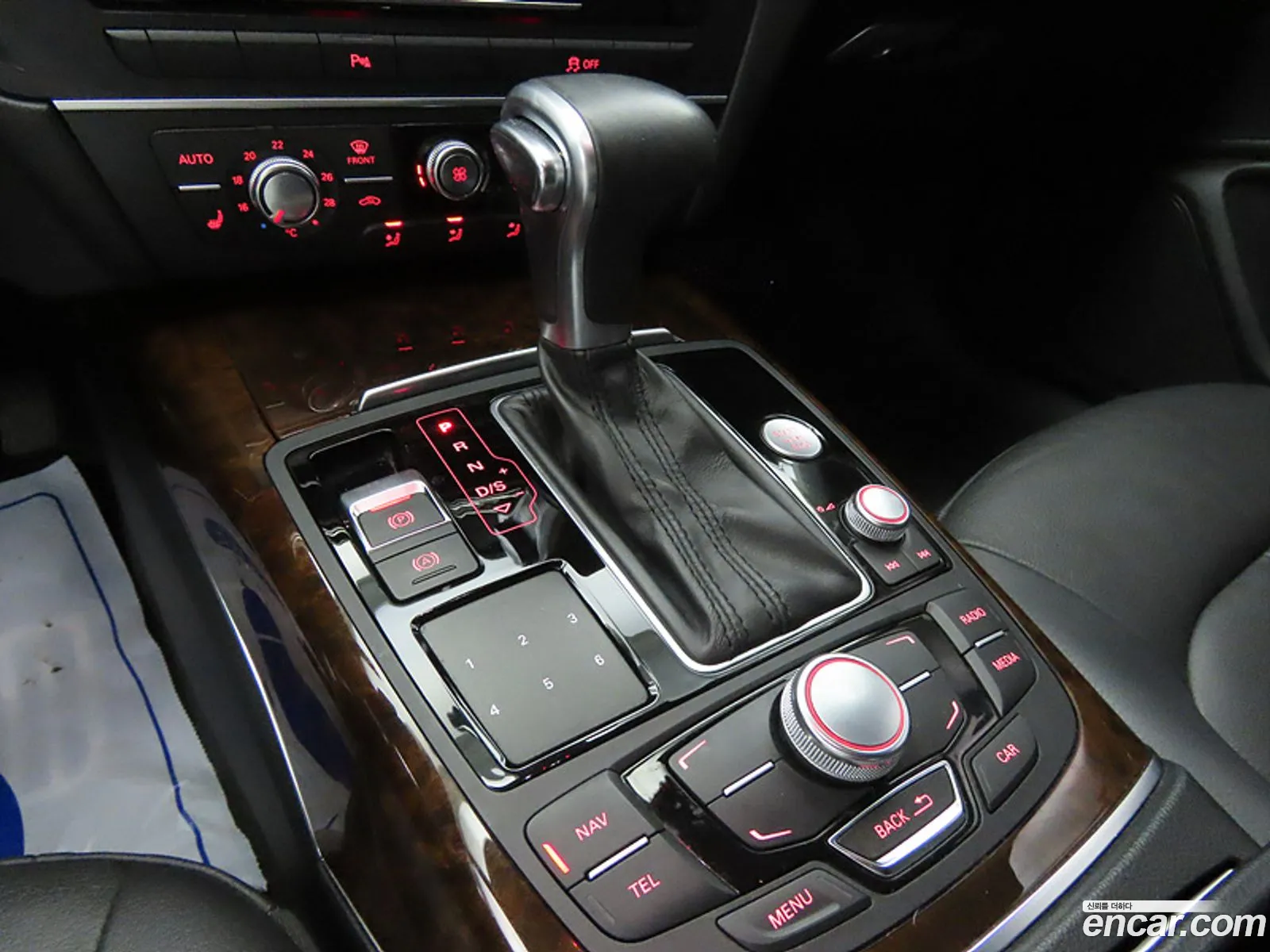 Audi A6 2013 — 19