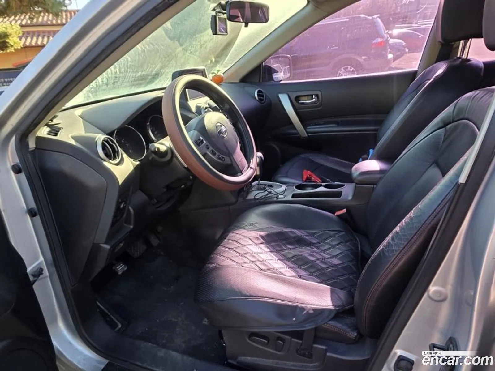 Nissan Rogue 2010 — 11