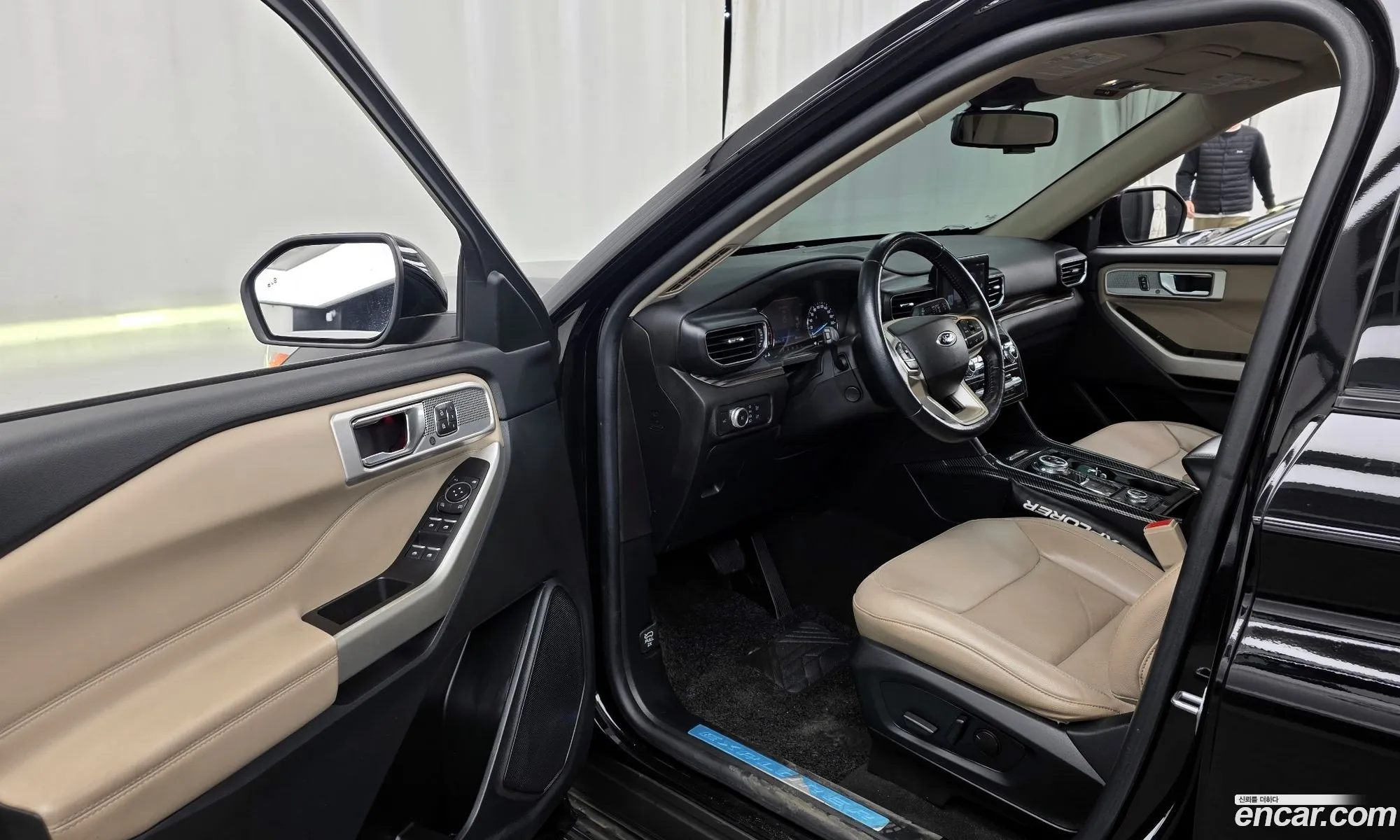 Ford Explorer 6th Gen 2021 1FMSK8FH8MGC36242 — 9