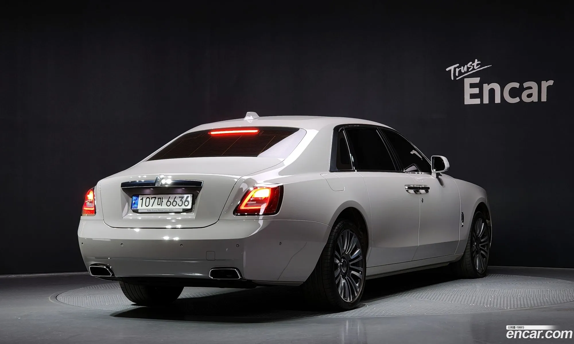 Rolls-Royce Ghost 2022 SCATV2109NU214162 — 9