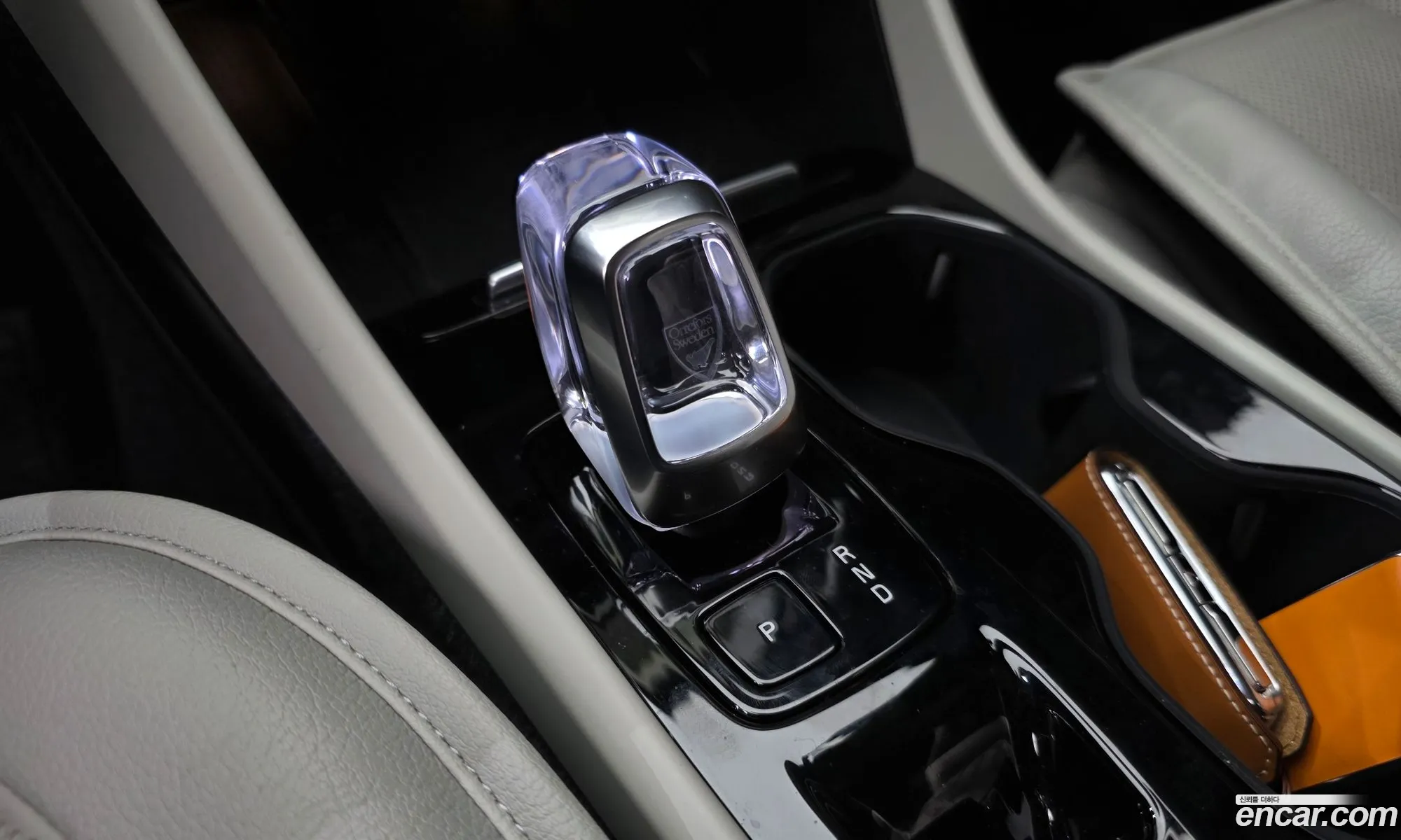 Volvo XC40 2024 — 13