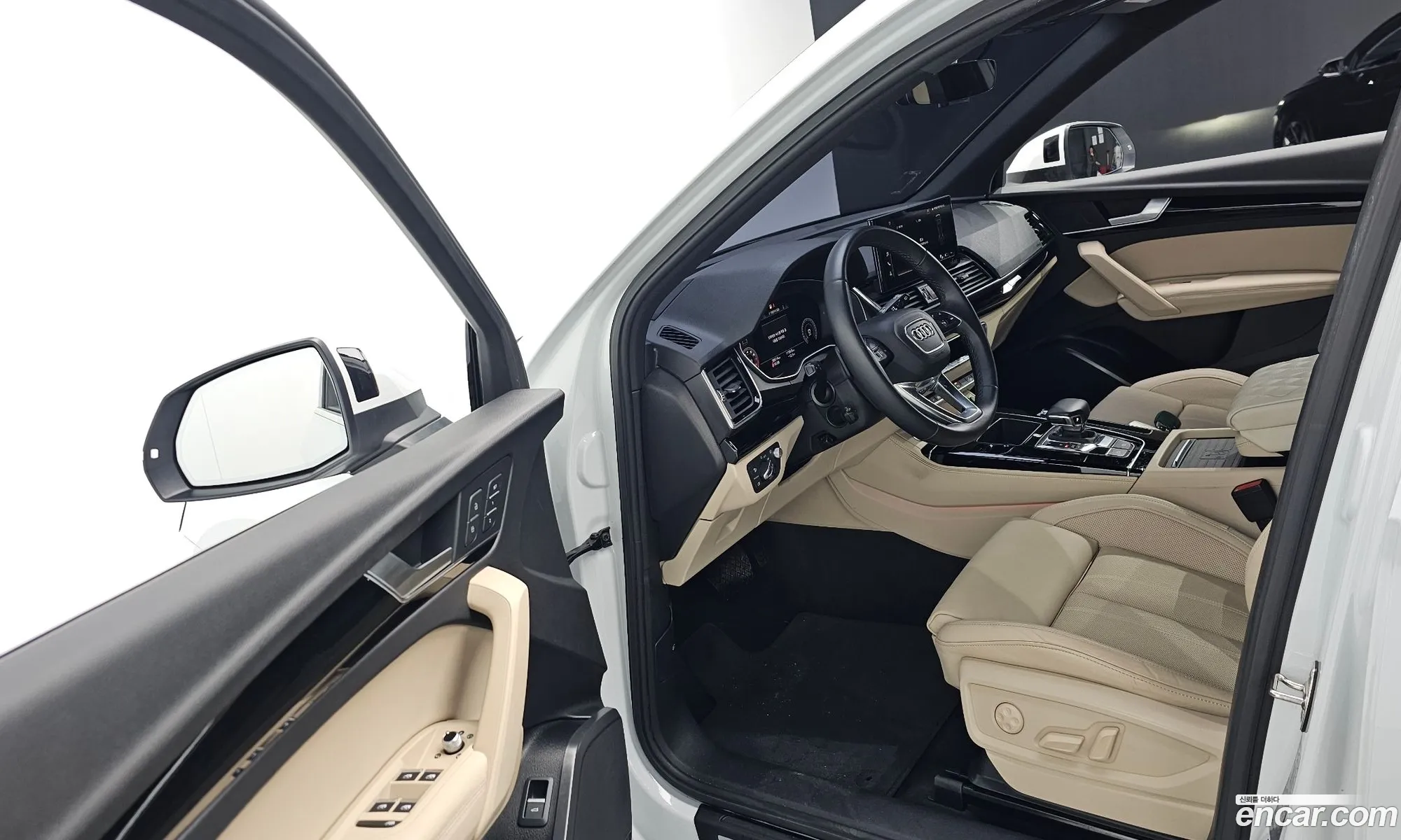 Audi Q5 2021 WAUZZZFY4M2054231 — 18