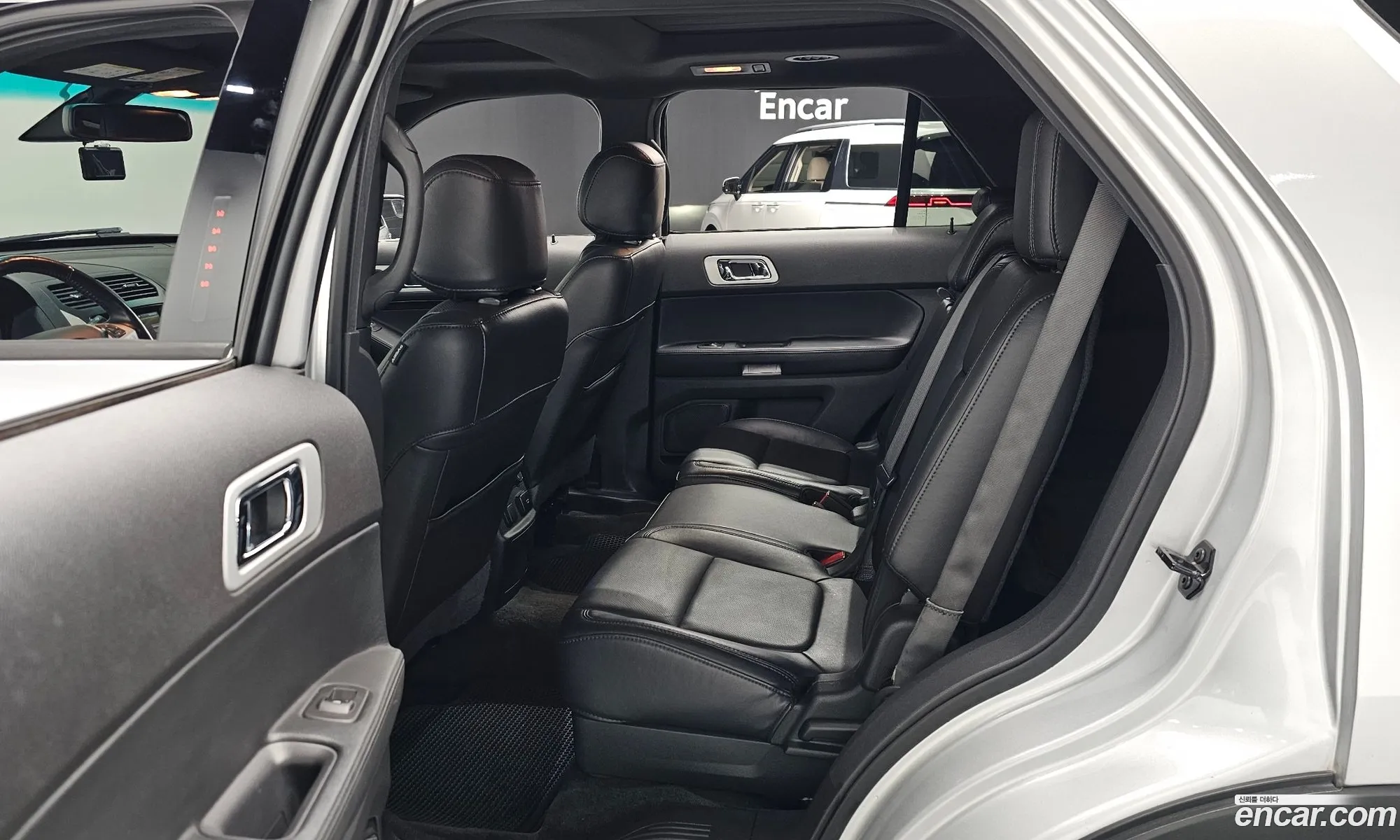 Ford Explorer 2015 1FM5K8F86FGB05097 — 5