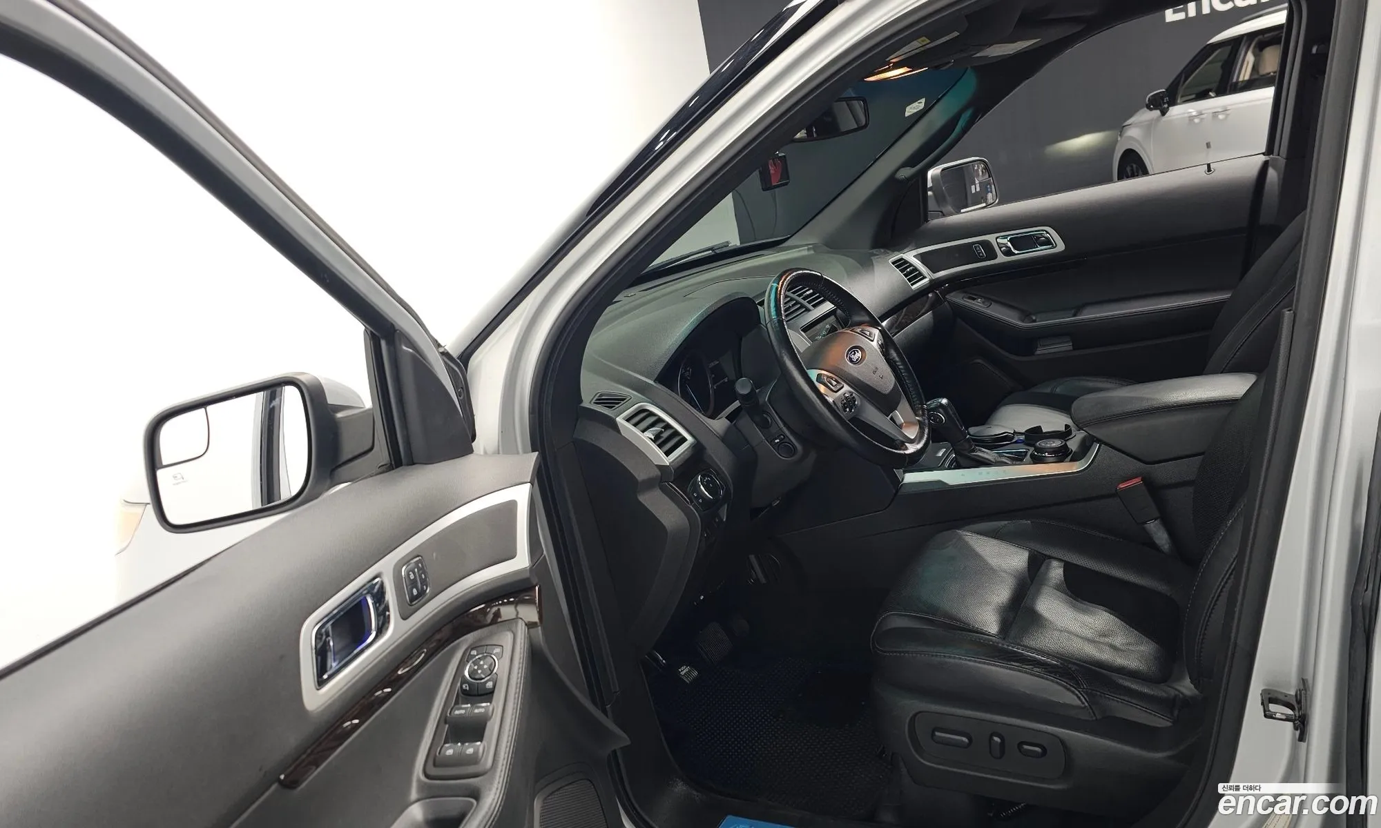 Ford Explorer 2015 1FM5K8F86FGB05097 — 15