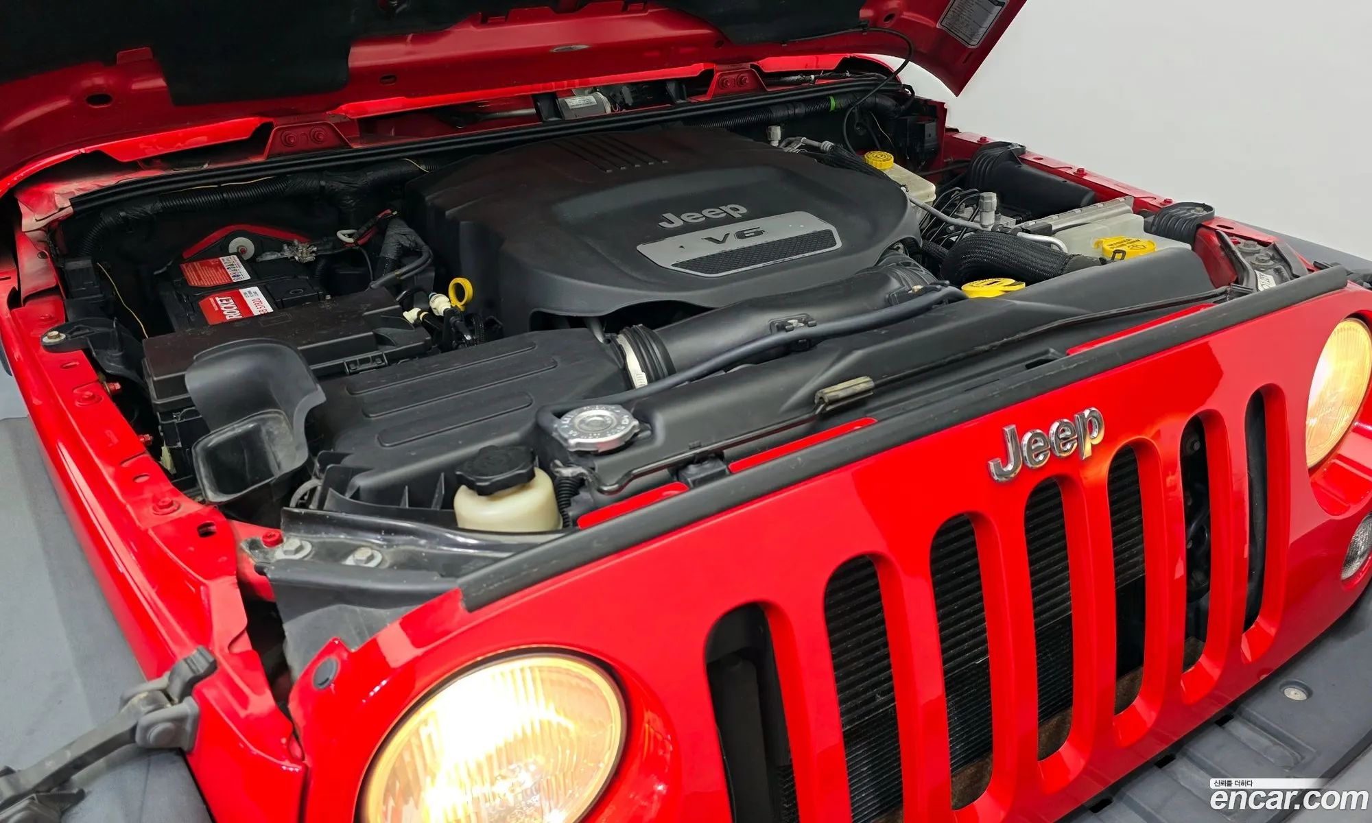 Jeep Wrangler 2017 1C4HJWCG5HL600440 — 14