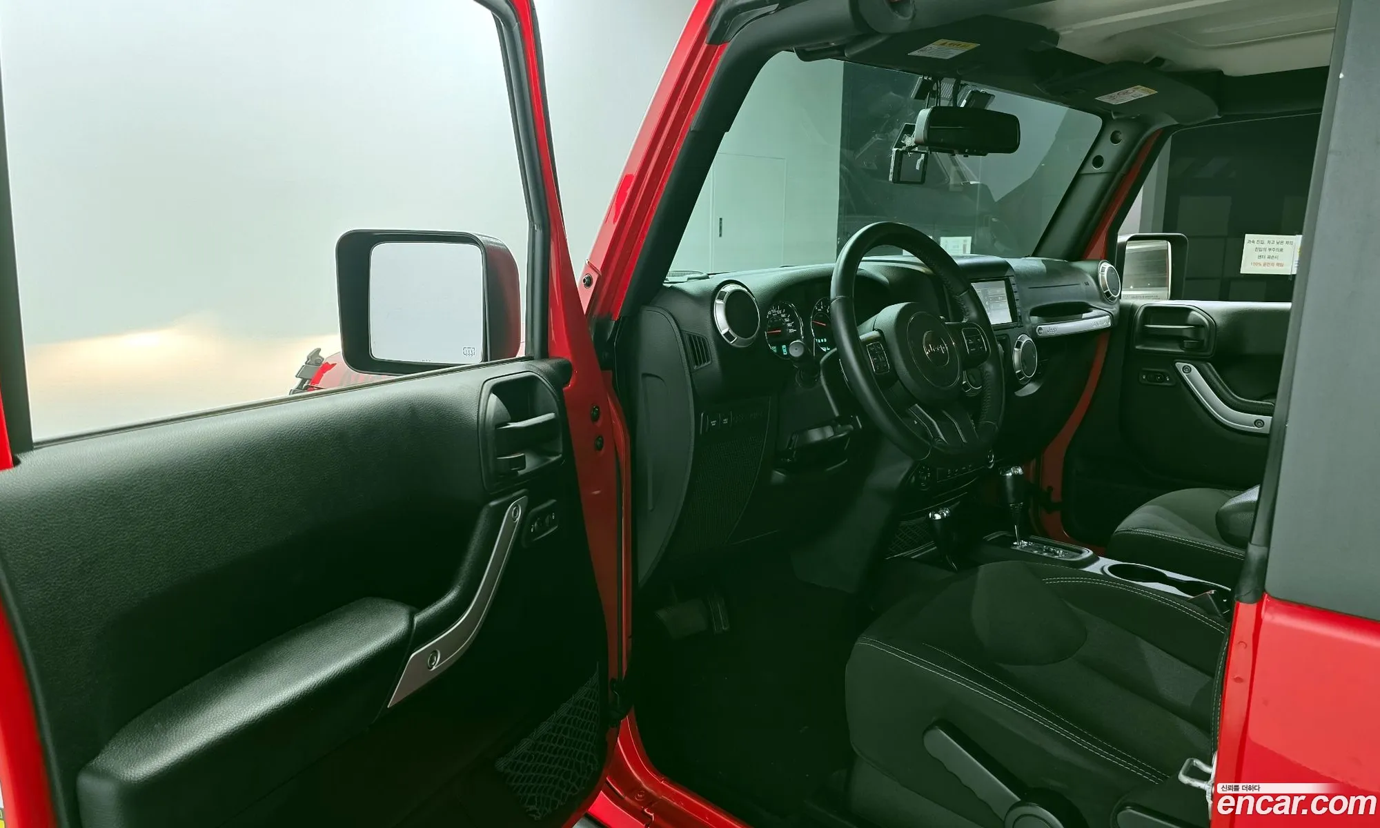 Jeep Wrangler 2017 1C4HJWCG5HL600440 — 6