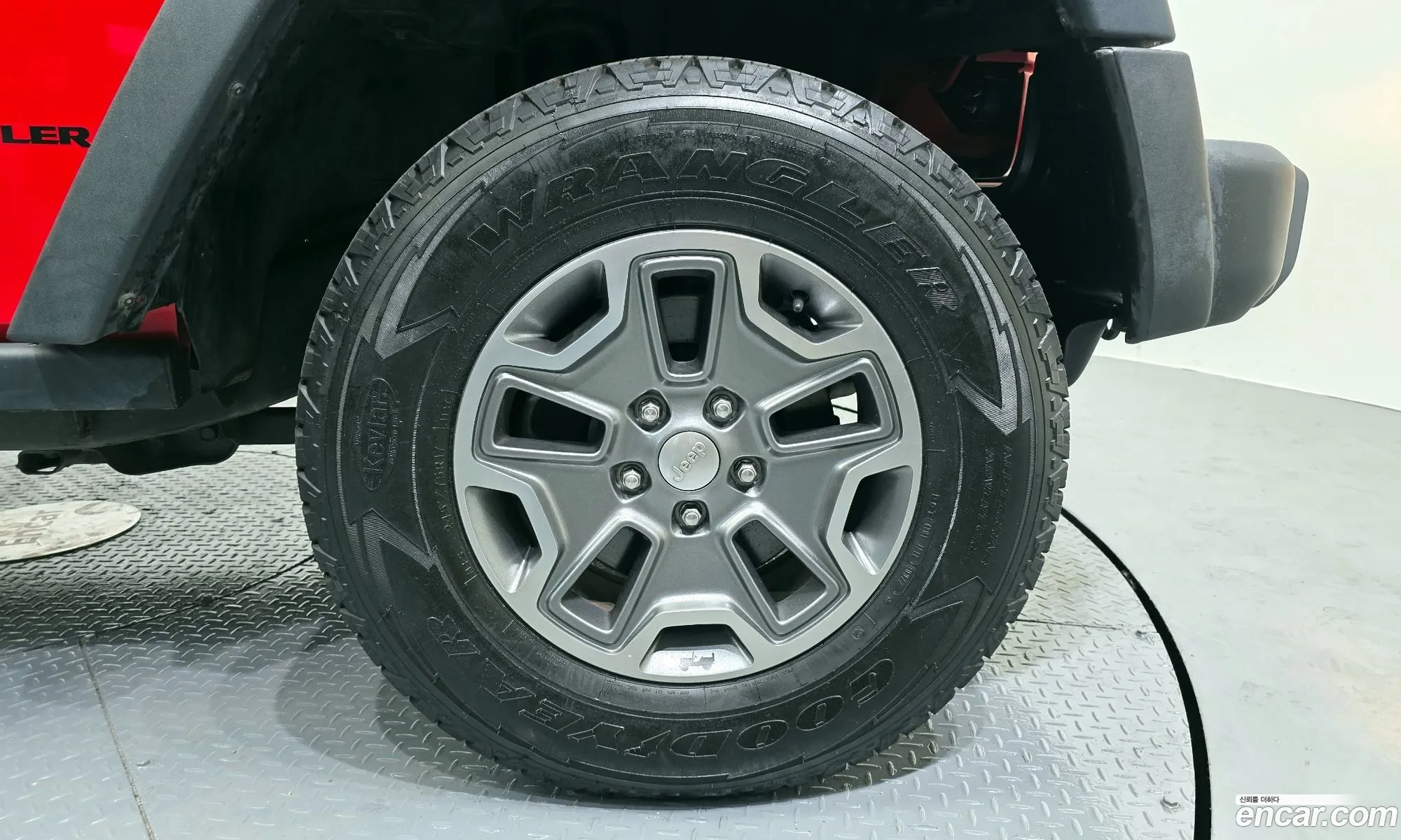 Jeep Wrangler 2017 1C4HJWCG5HL600440 — 18