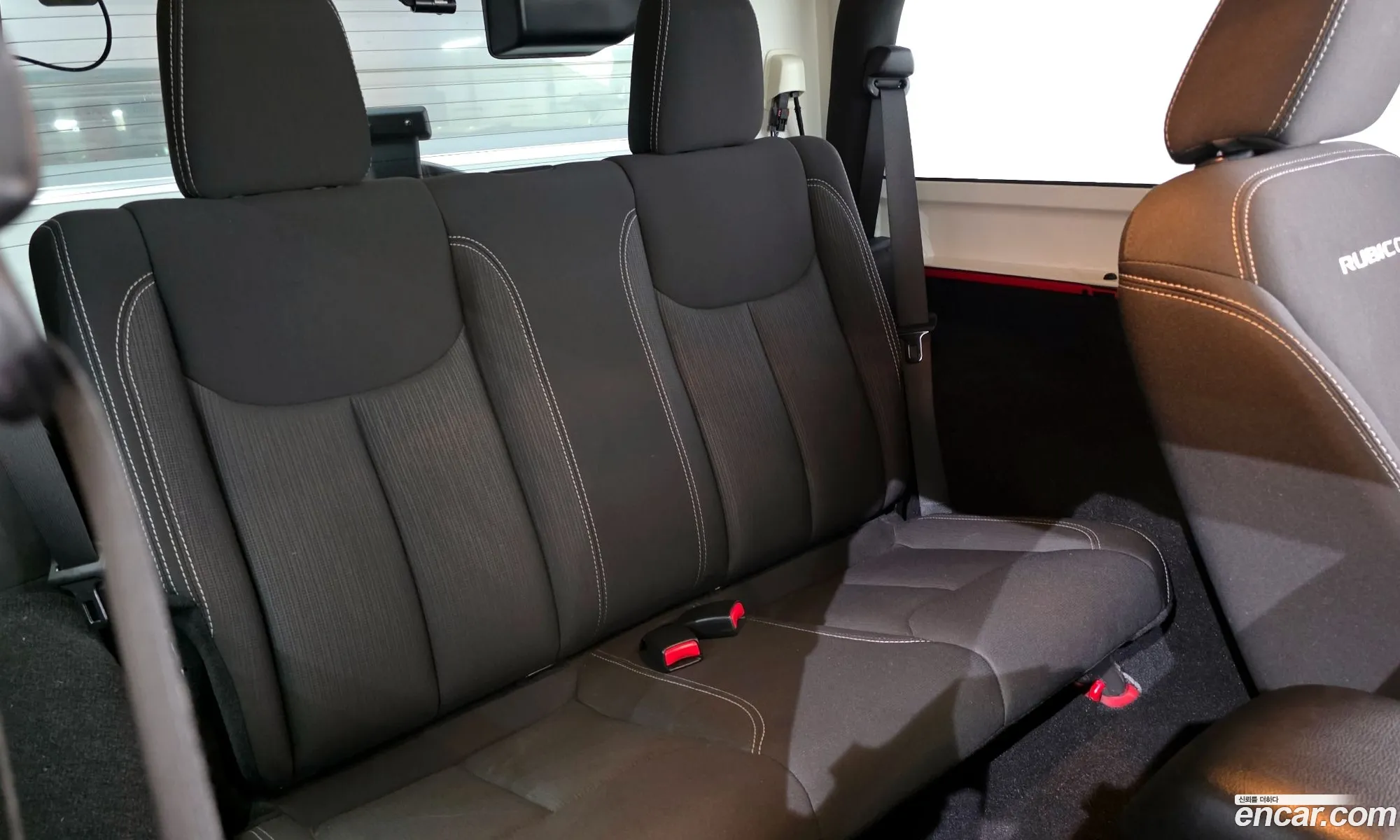 Jeep Wrangler 2017 1C4HJWCG5HL600440 — 17