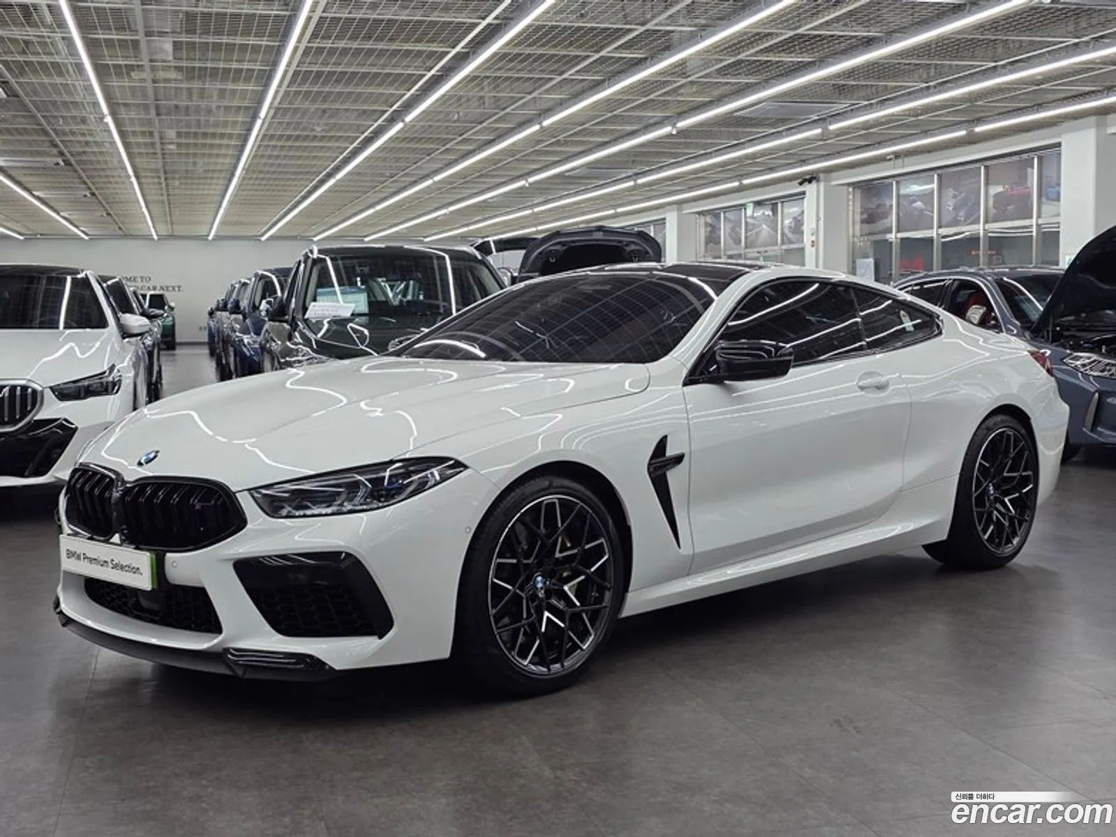 BMW M8 2025 — 19