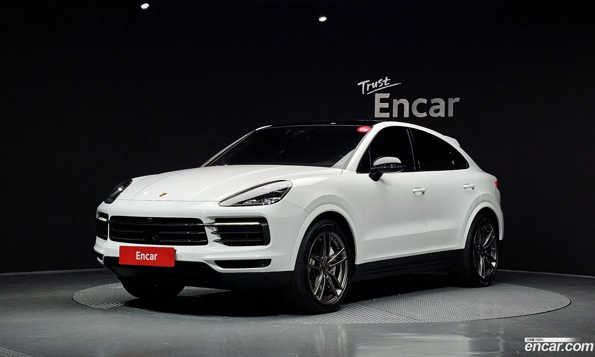 Porsche Cayenne 2020 — 17