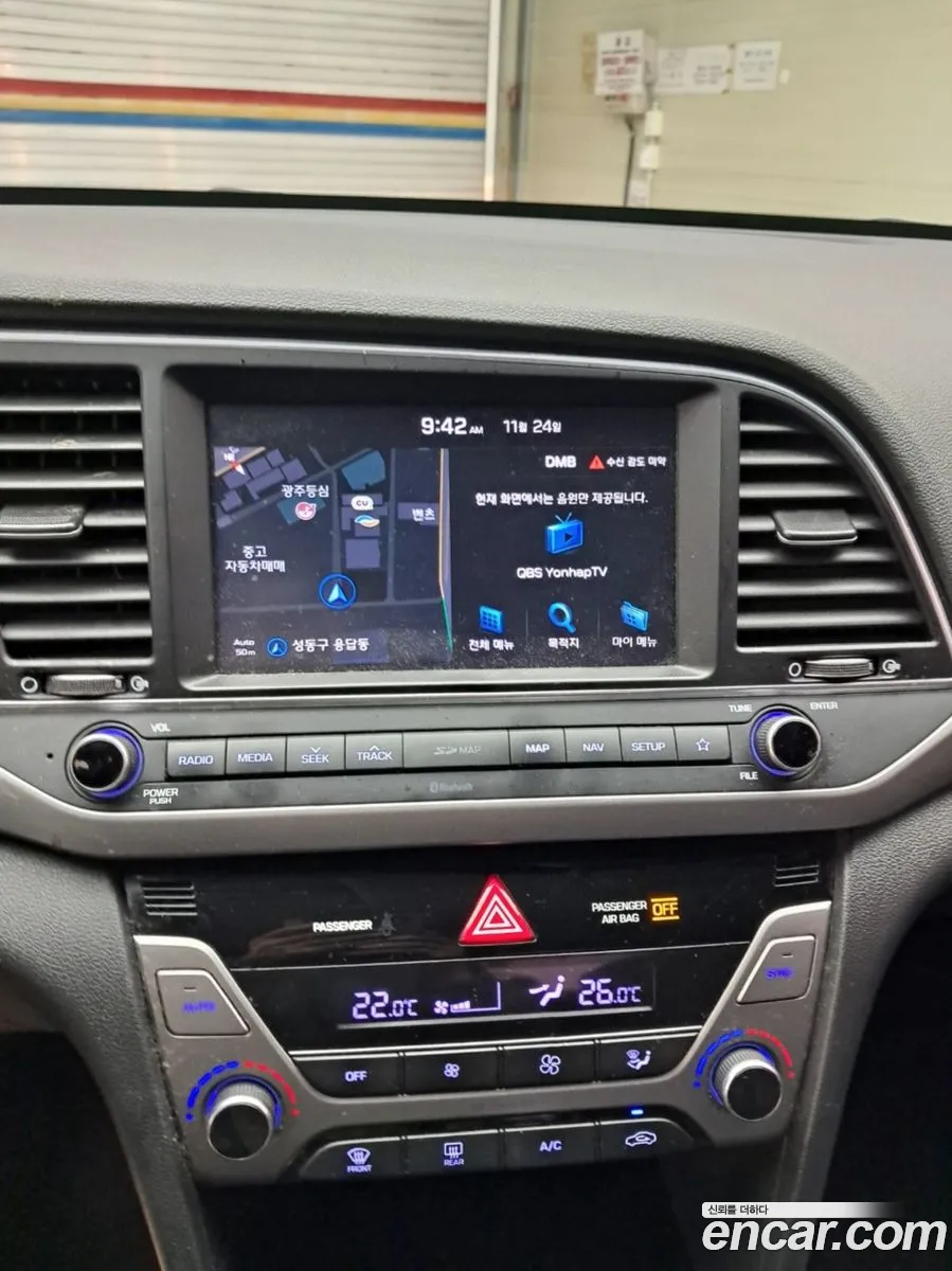 Hyundai Elantra AD 2018 — 13
