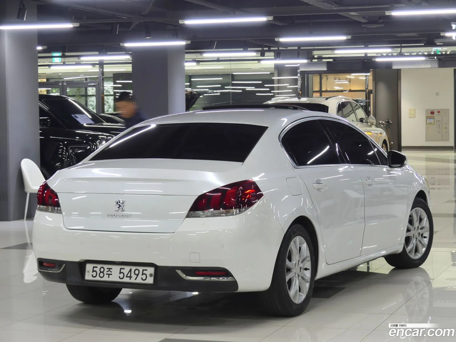 Peugeot 508 2018 — 12
