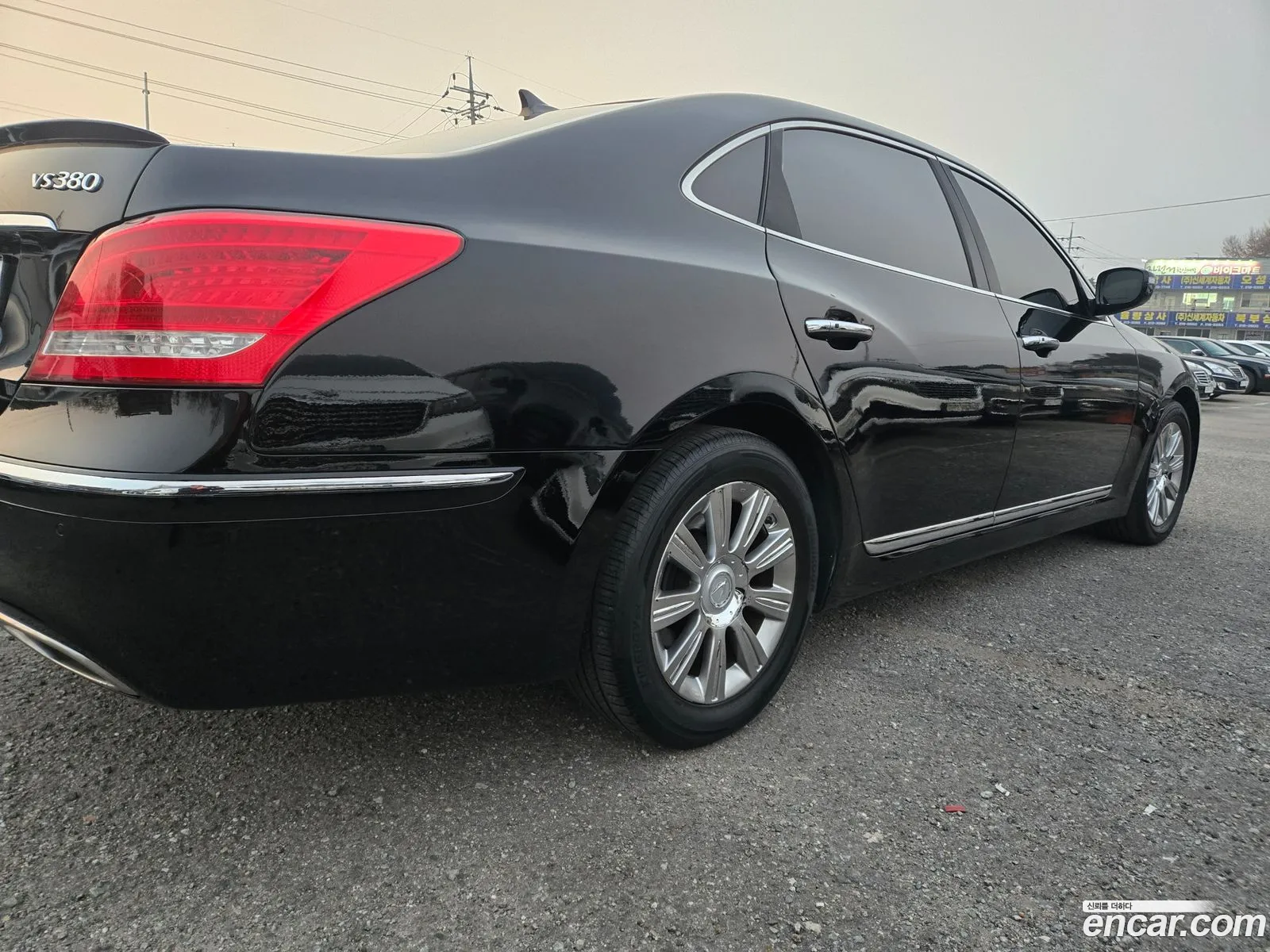 Hyundai Equus 2011 — 16