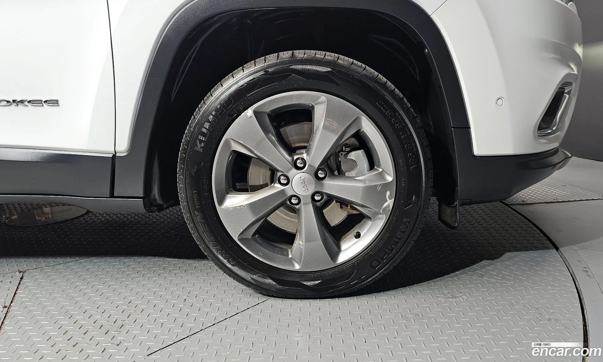 Jeep Cherokee 2021 1C4PJMDB9MD129447 — 19