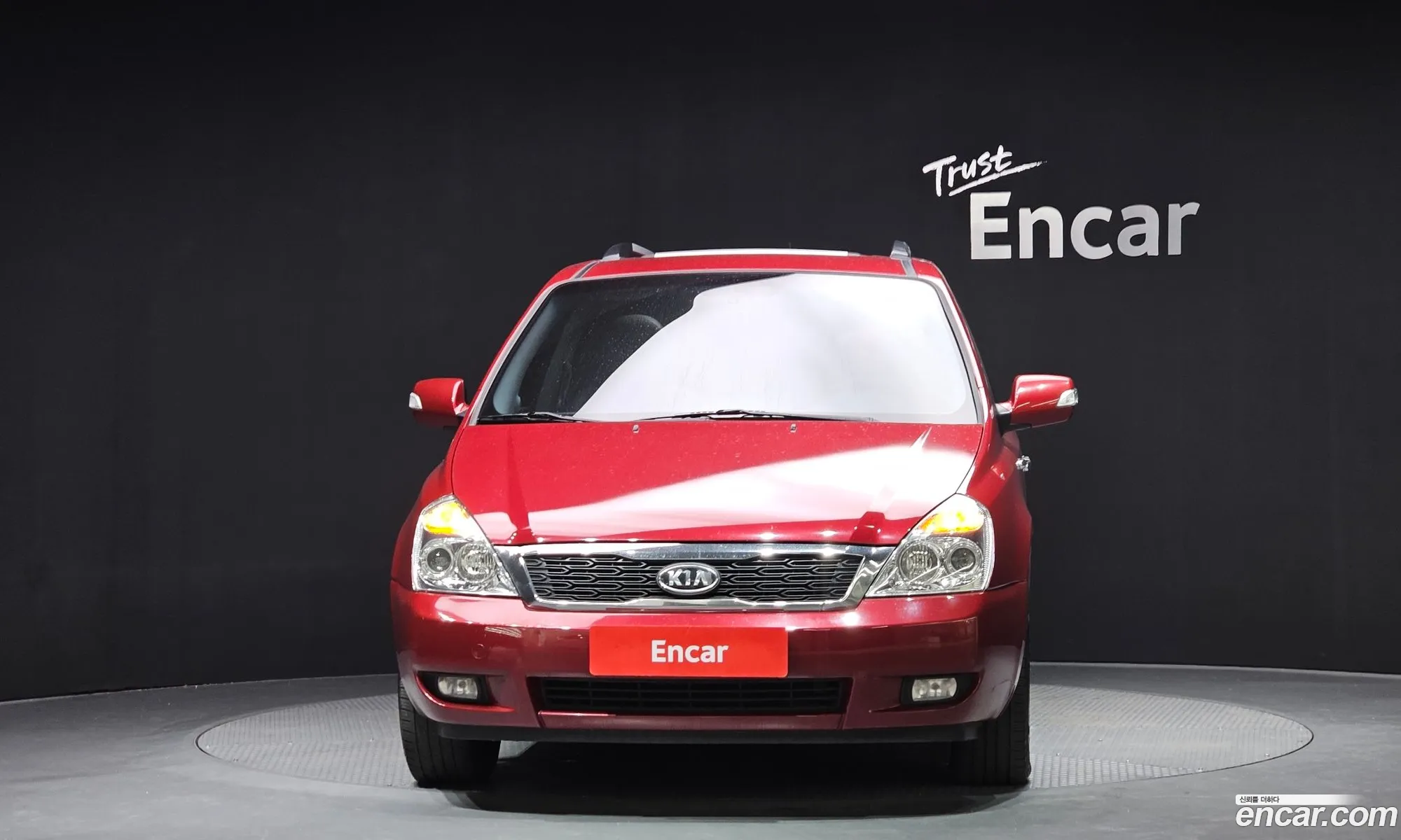 Kia Carnival R 2010 — 3