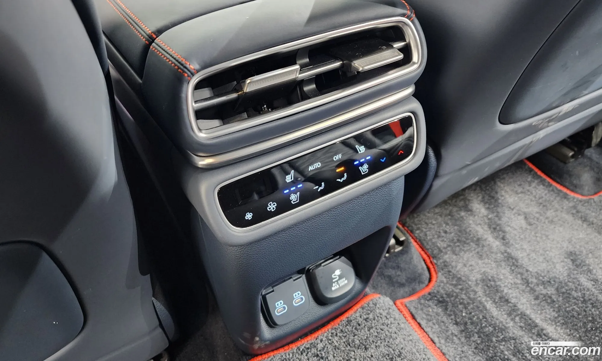 Genesis GV80 Coupe 2024 KMTHA61BDRU182479 — 4