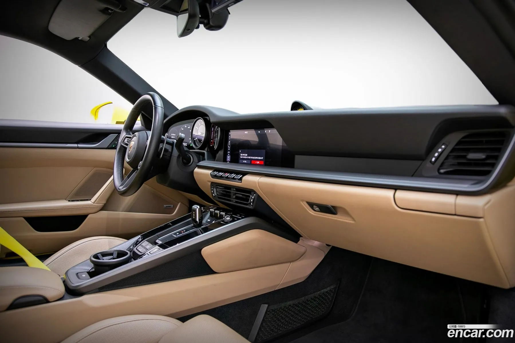 Porsche 911 2020 — 8