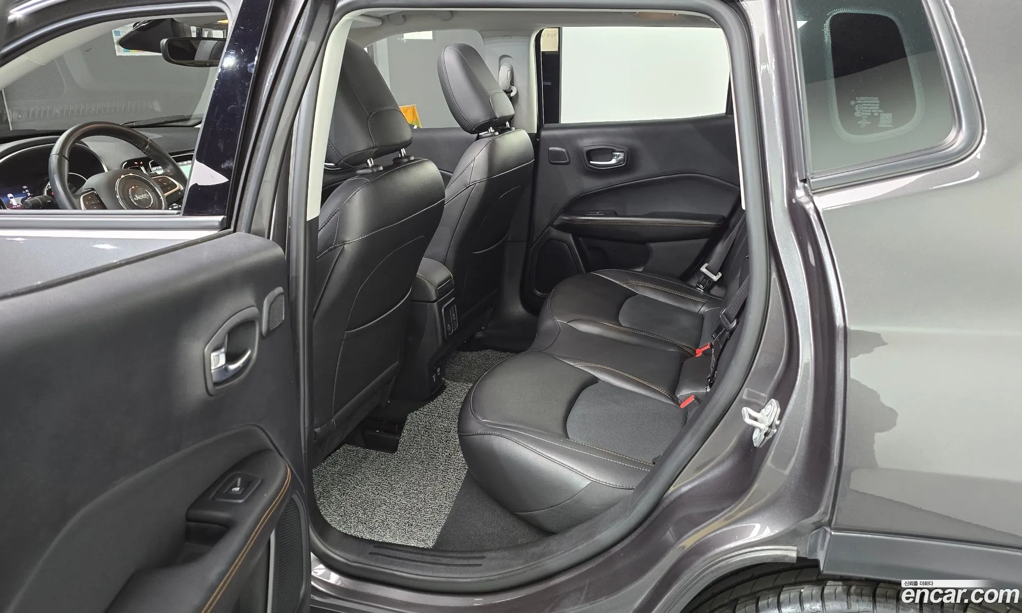 Jeep Compass 2021 3C4NJCCB2MT577283 — 10