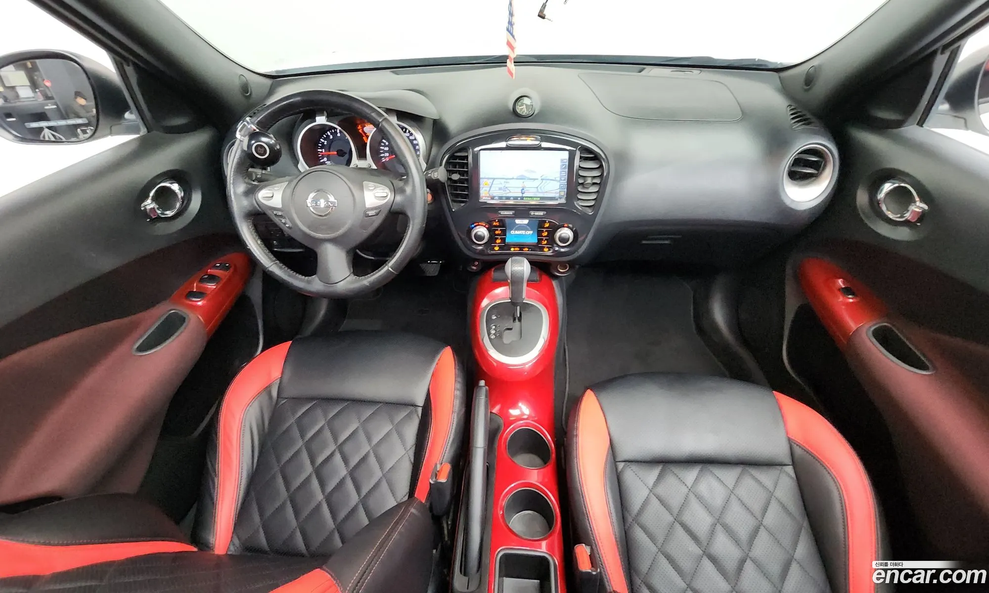 Nissan Juke 2014 — 2