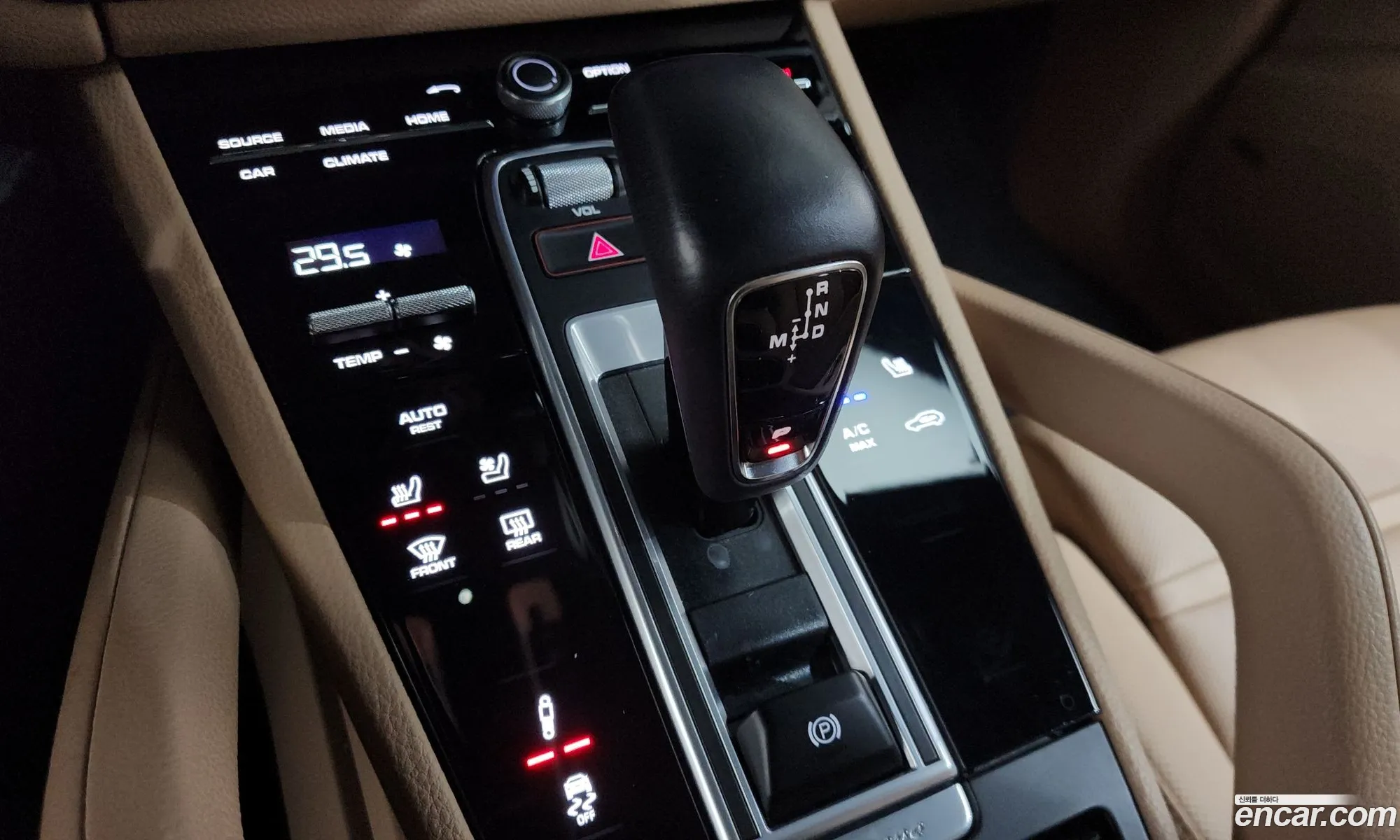 Porsche Cayenne 2023 — 10