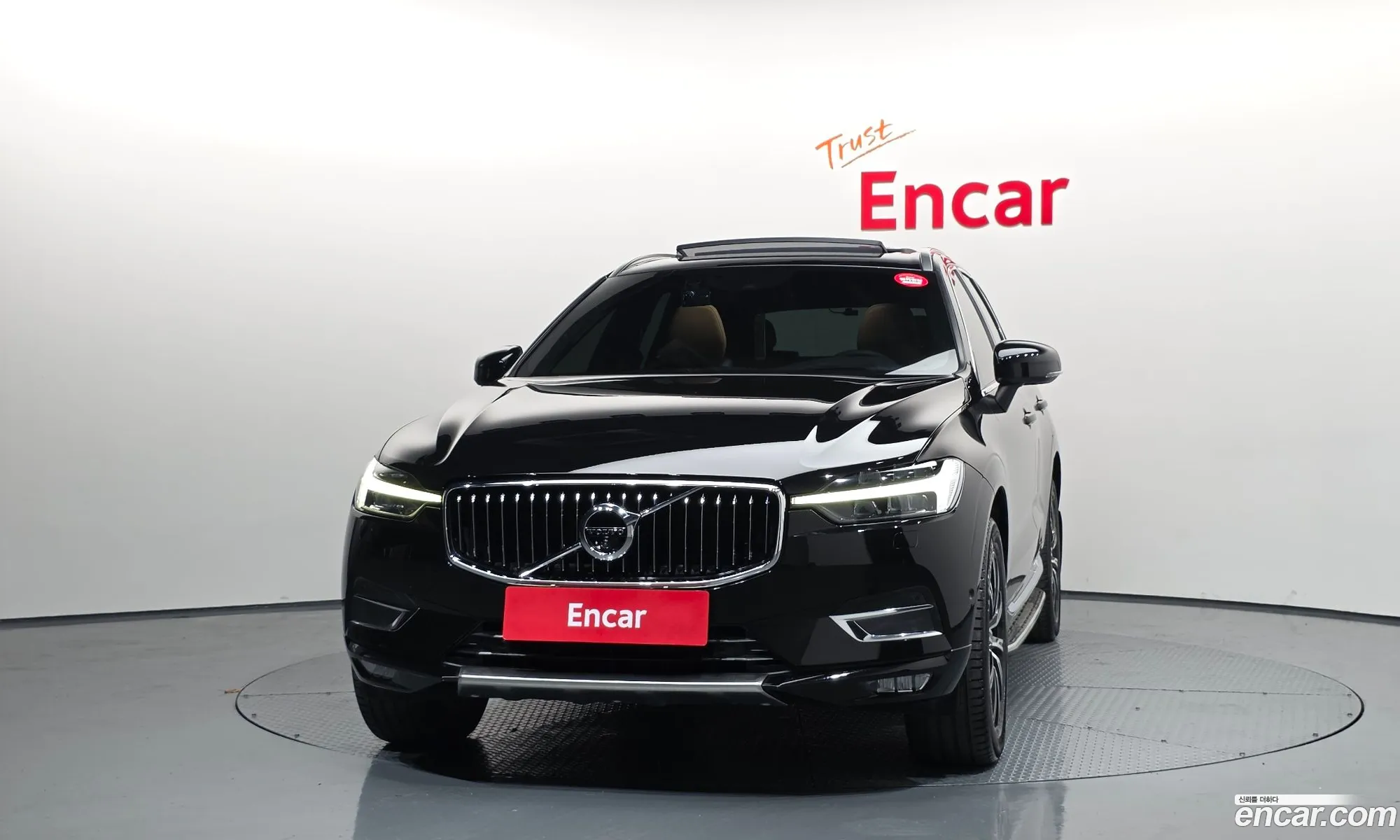 Volvo XC60 2021 — 18