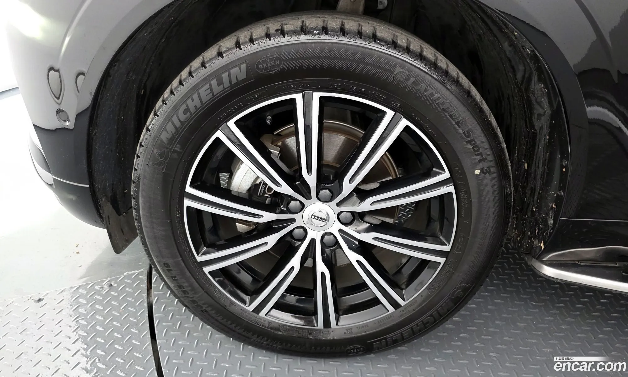 Volvo XC60 2021 — 5