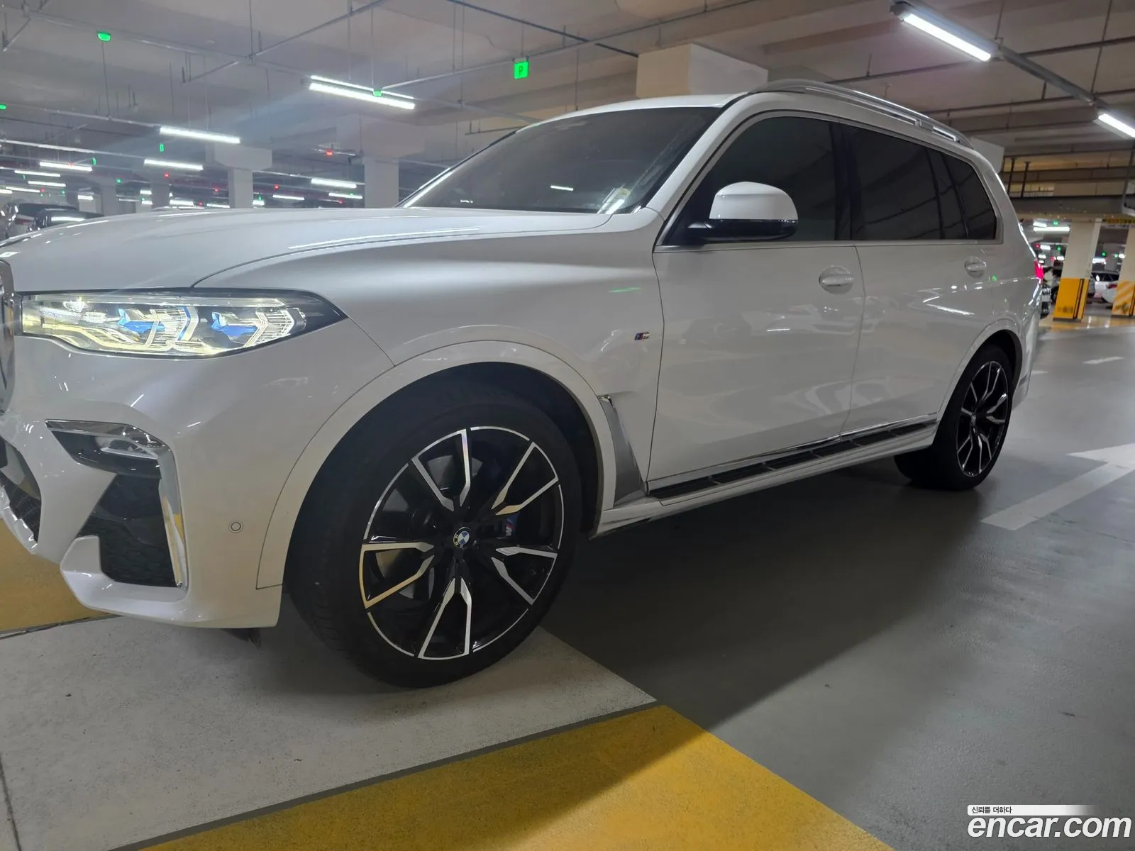 BMW X7 2022 — 11