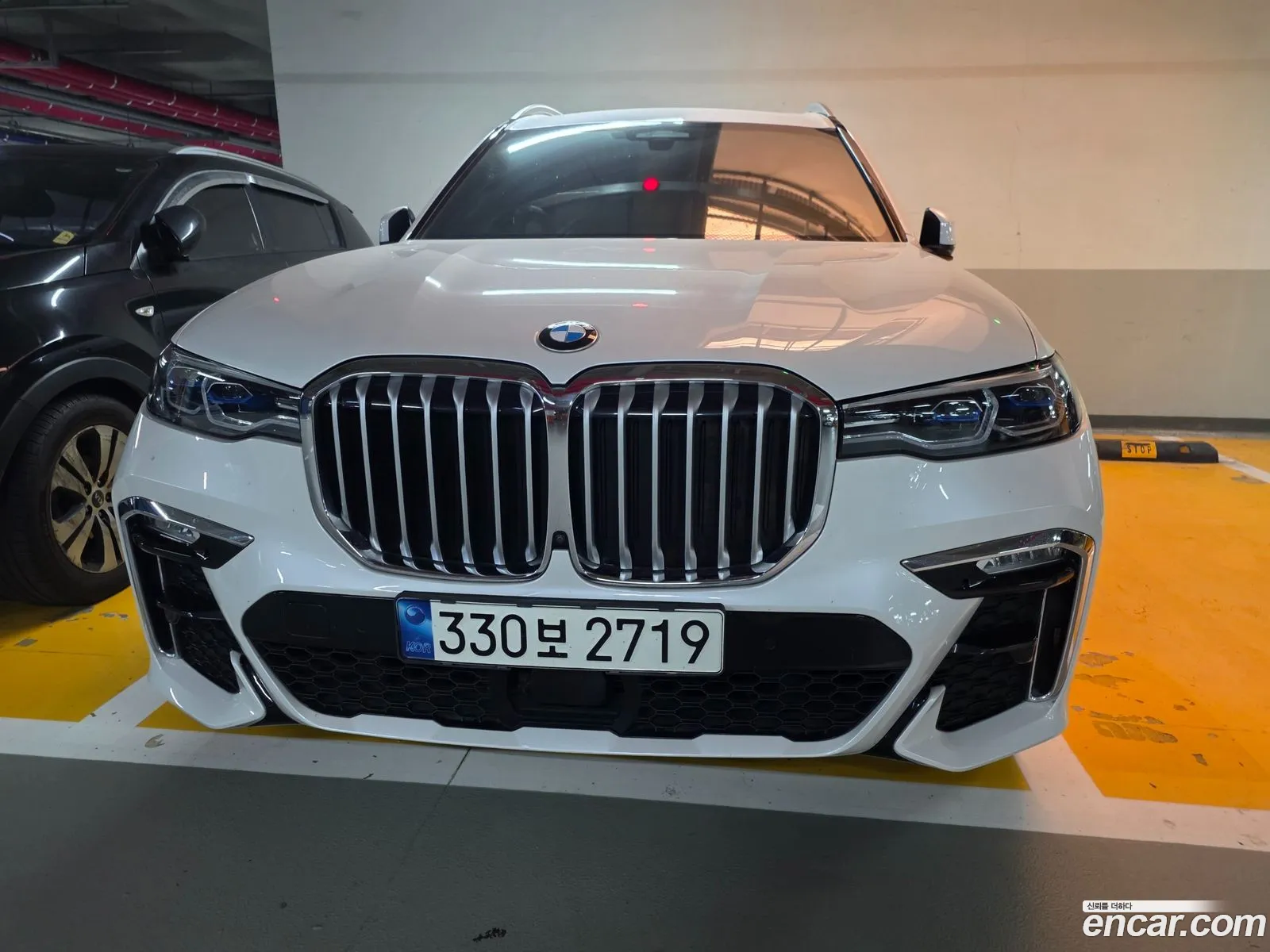 BMW X7 2022 — 14