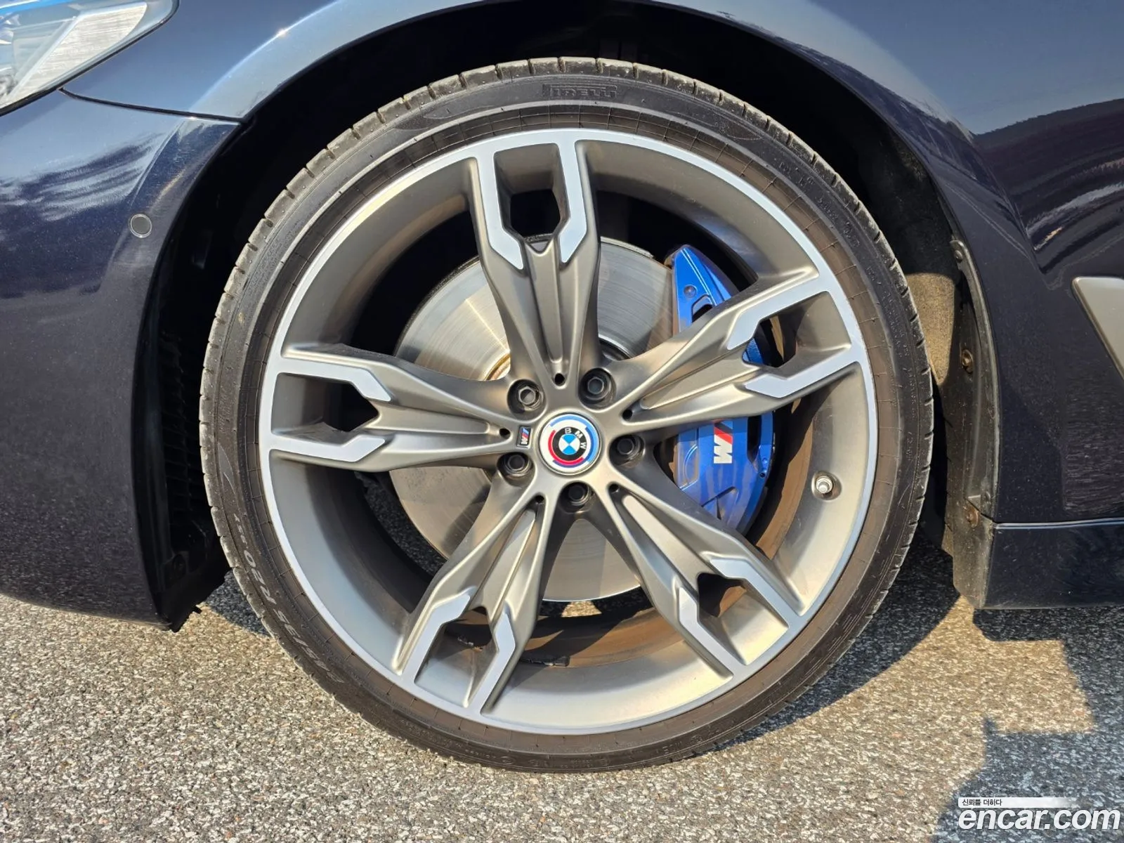 BMW 5 Series 2023 — 3