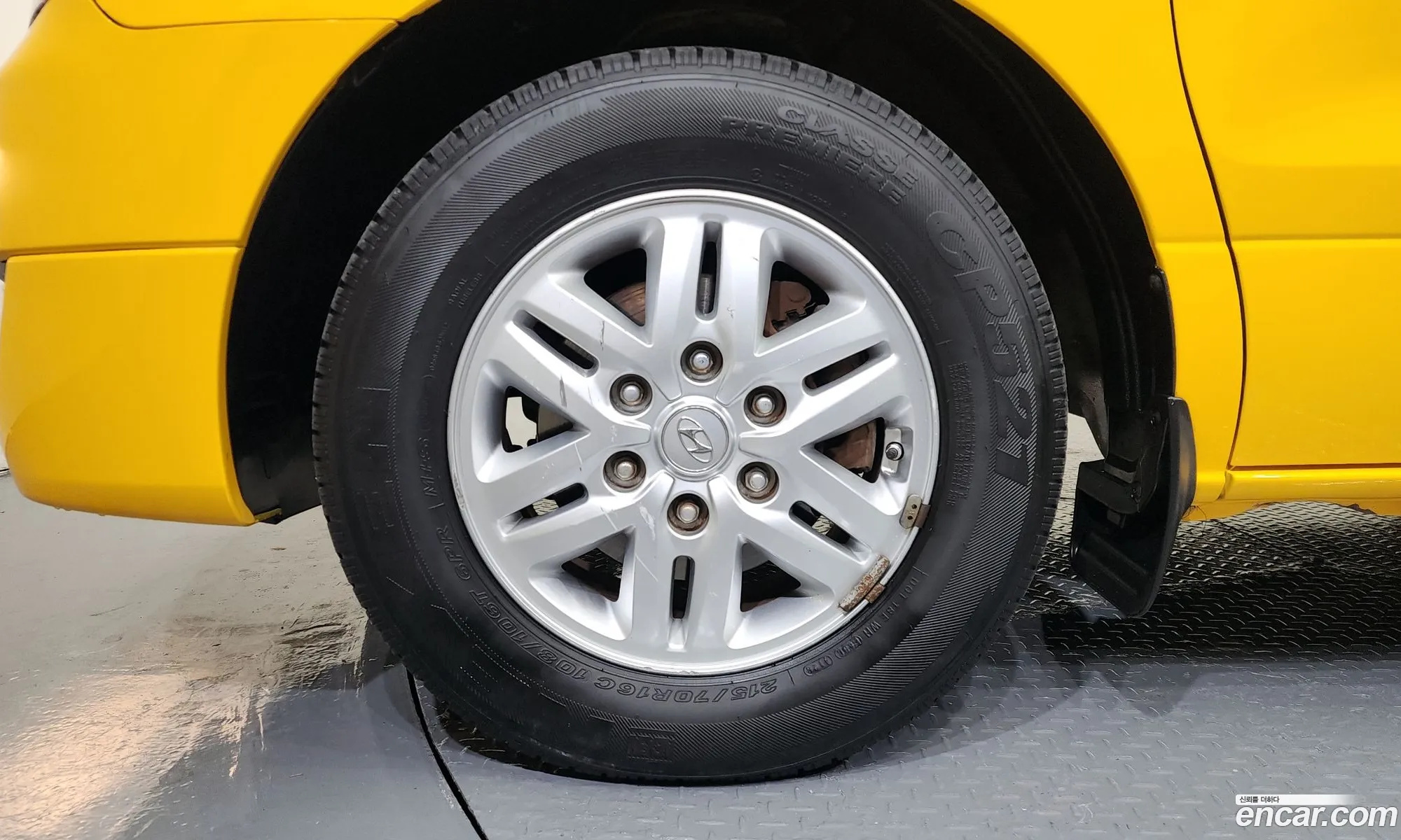 Hyundai Grand Starex 2016 — 11