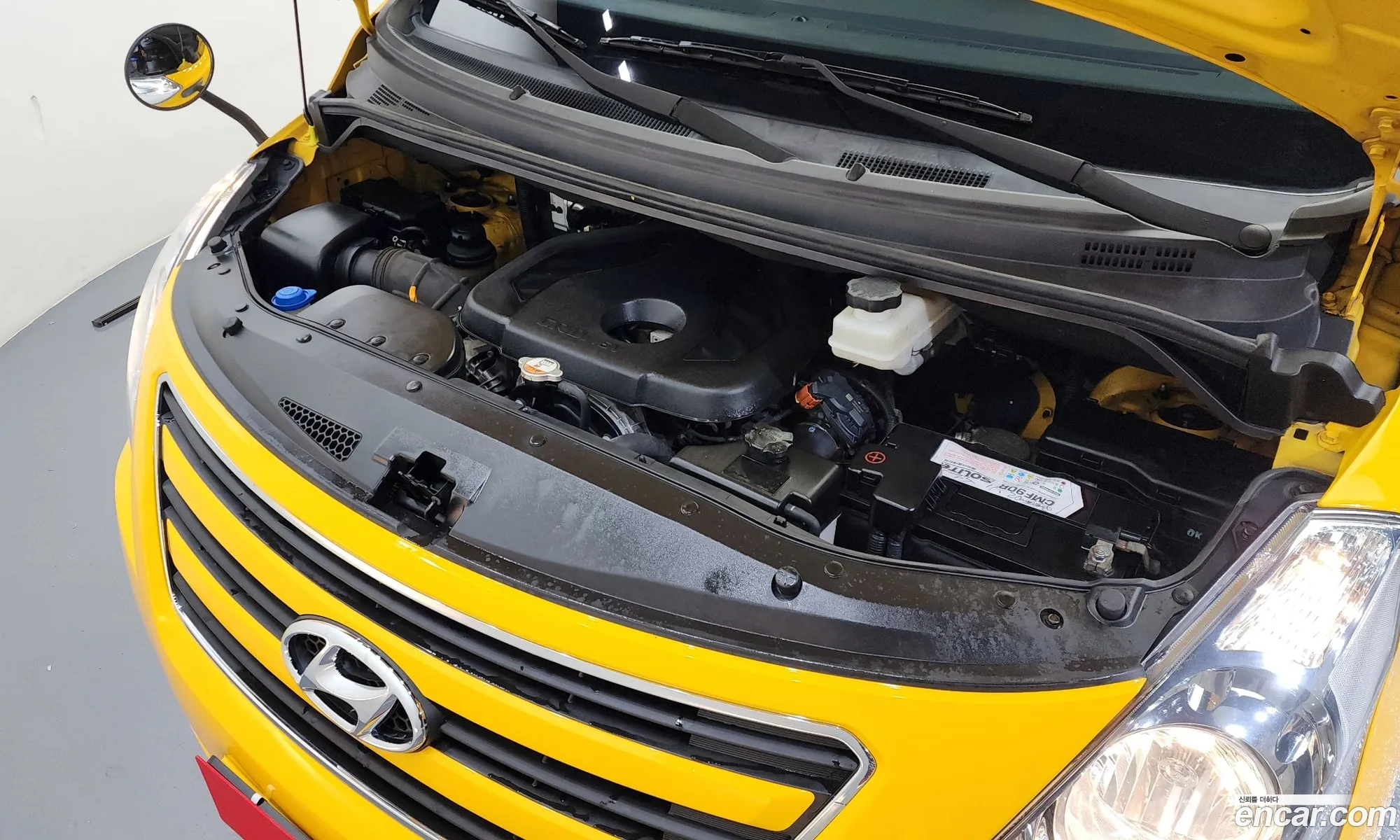 Hyundai Grand Starex 2016 — 18