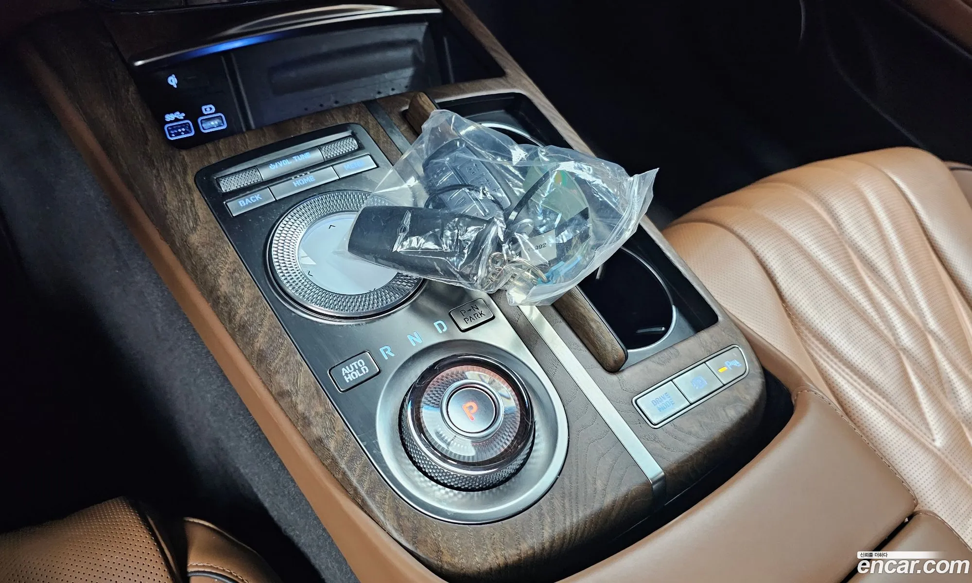 Genesis Electrified G80 2022 — 10