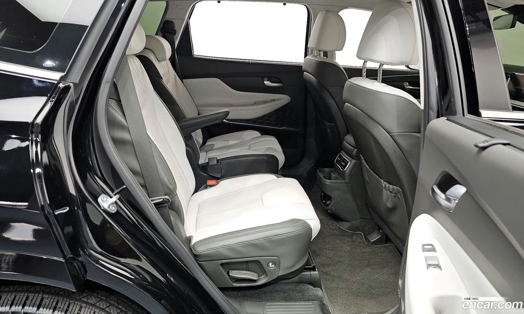 Hyundai Santa Fe 2023 — 13