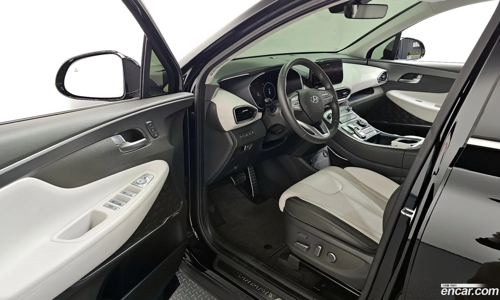 Hyundai Santa Fe 2023 — 19