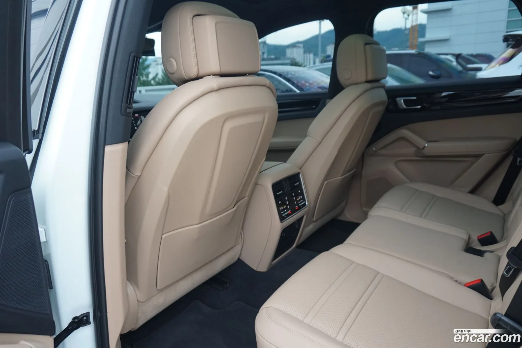 Porsche Cayenne 2022 — 13